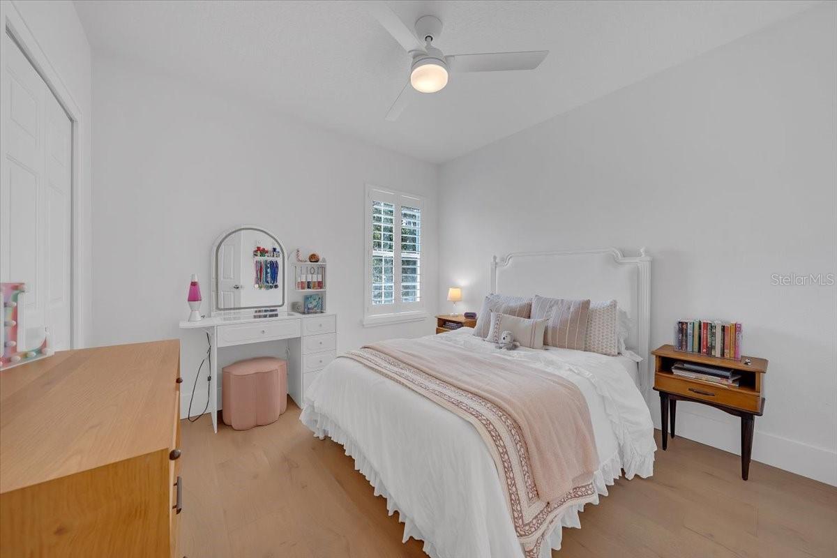 14639 CHATSWORTH MANOR CIR