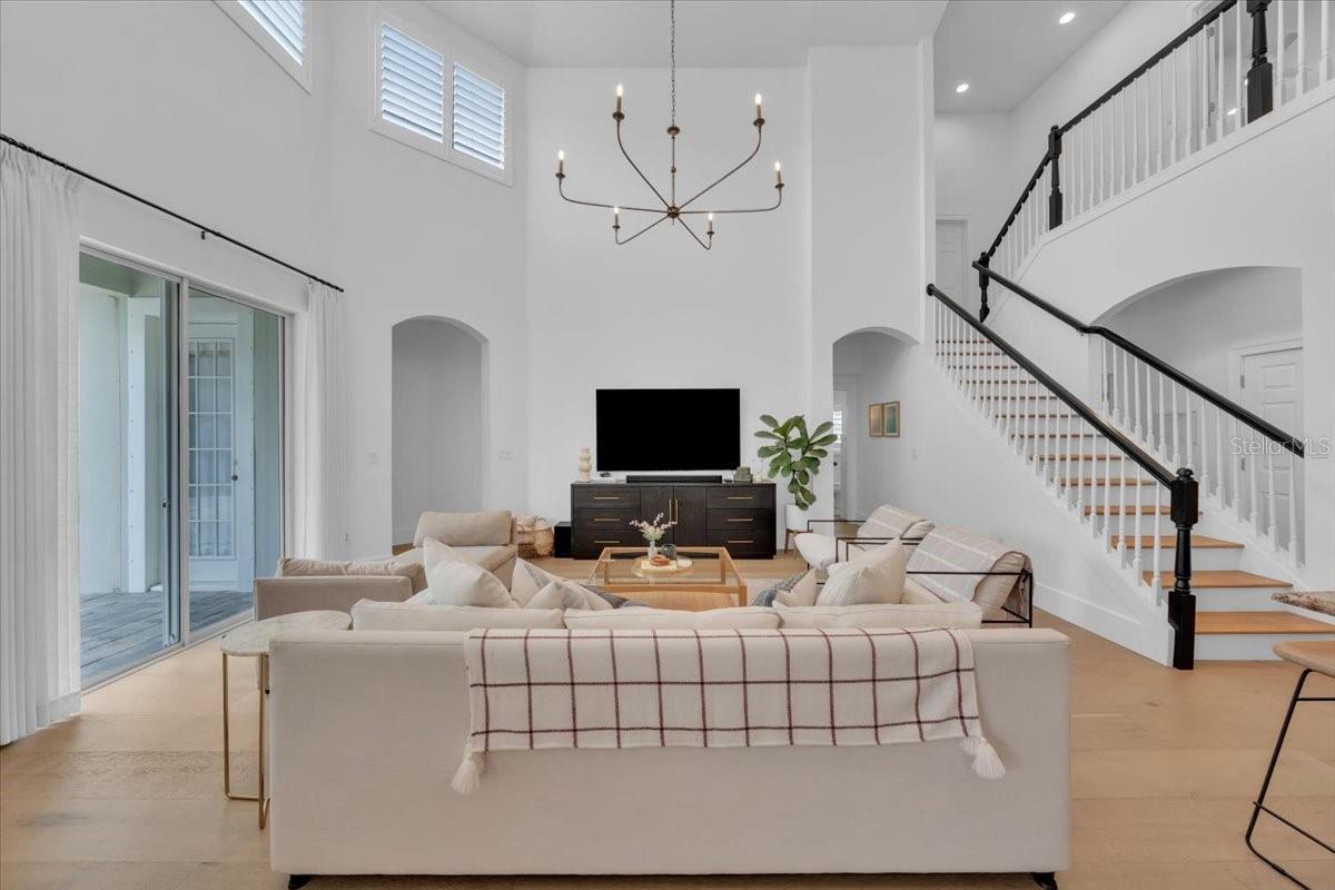 14639 CHATSWORTH MANOR CIR