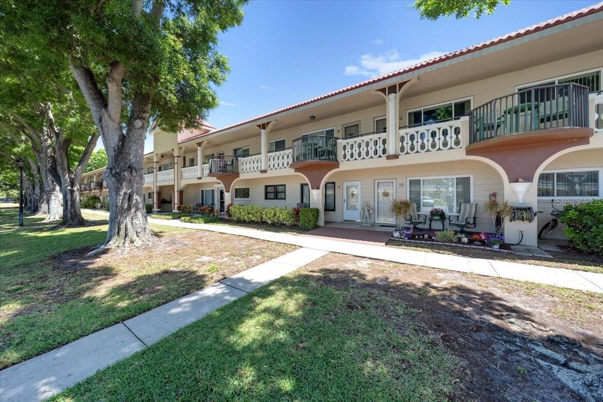 2401 FRANCISCAN DR #41