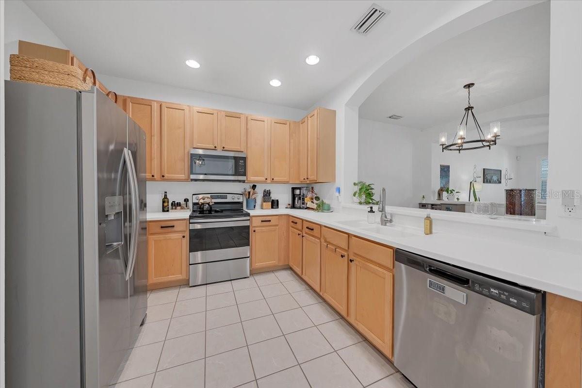 9512 WEST PARK VILLAGE DR #107