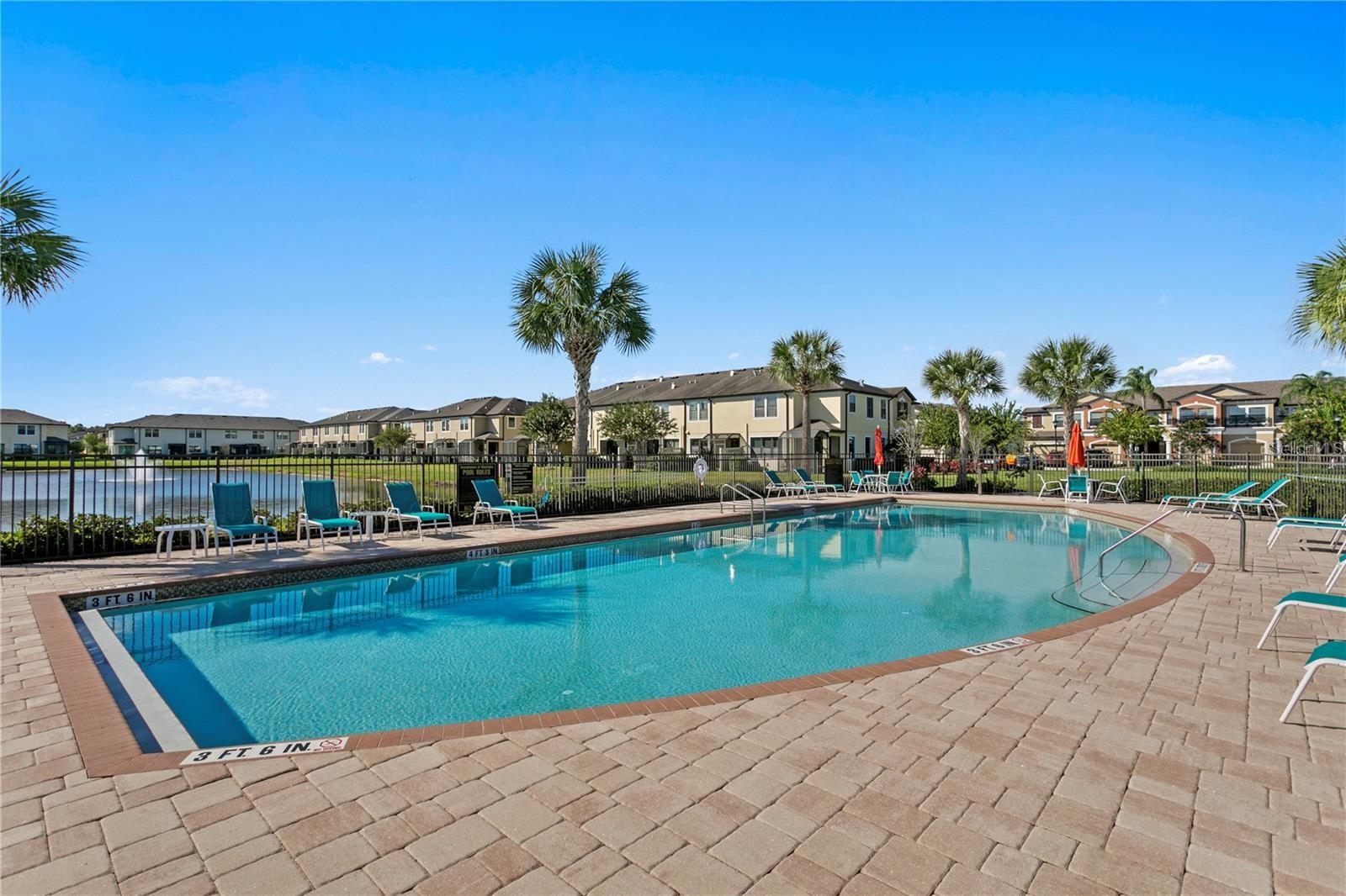 11528 CROWNED SPARROW LN