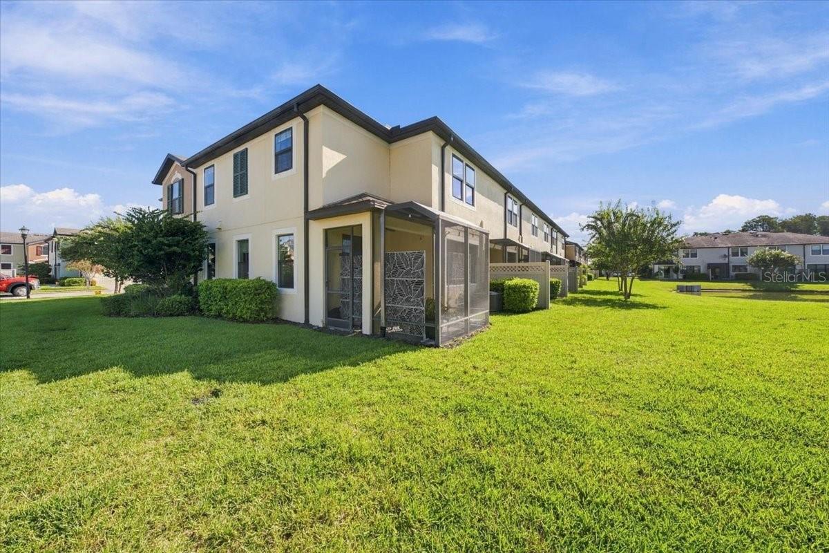 9128 CAROLINA WREN DR
