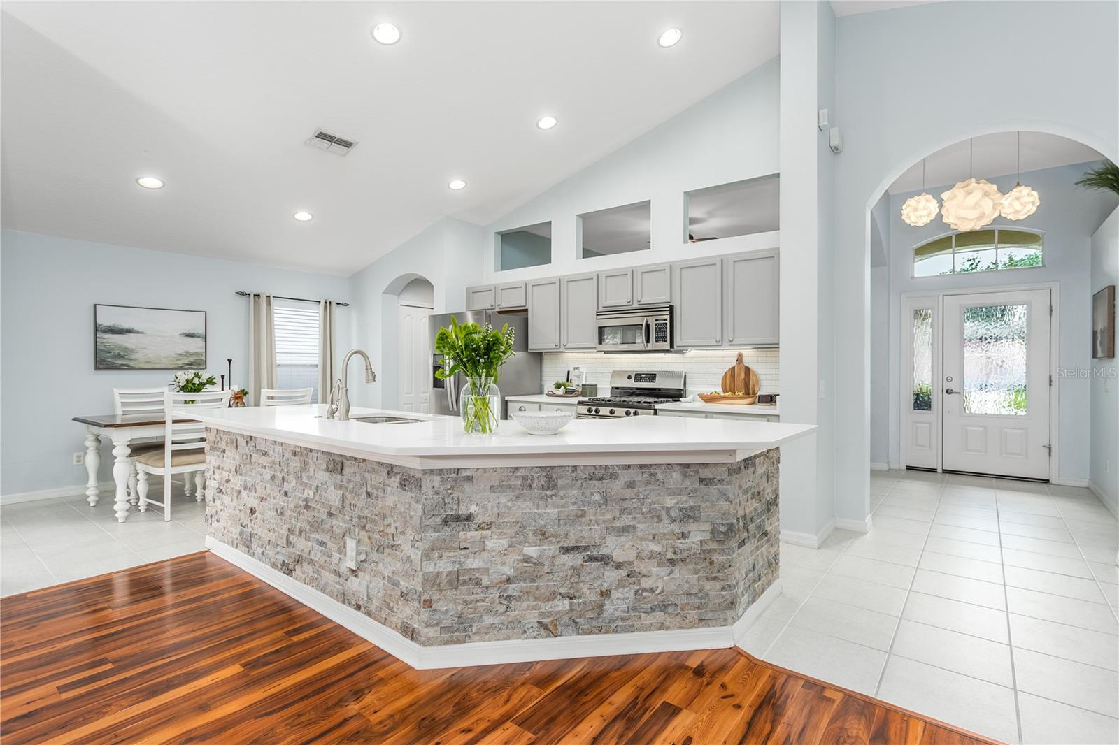 11525 CYPRESS RESERVE DR