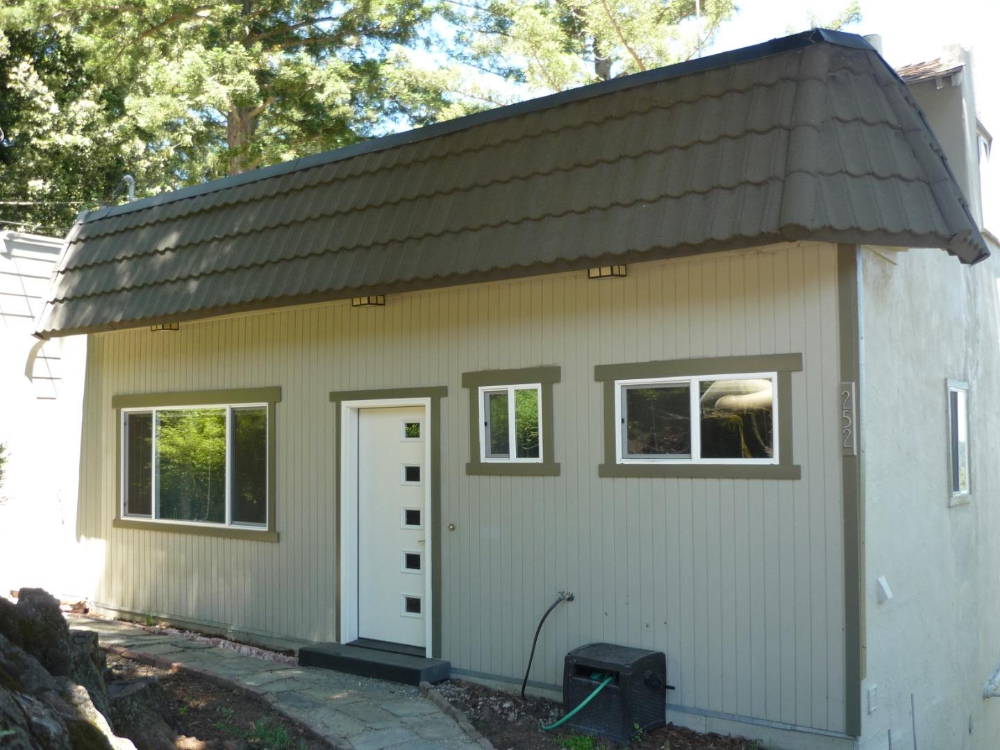252 Swett RD
