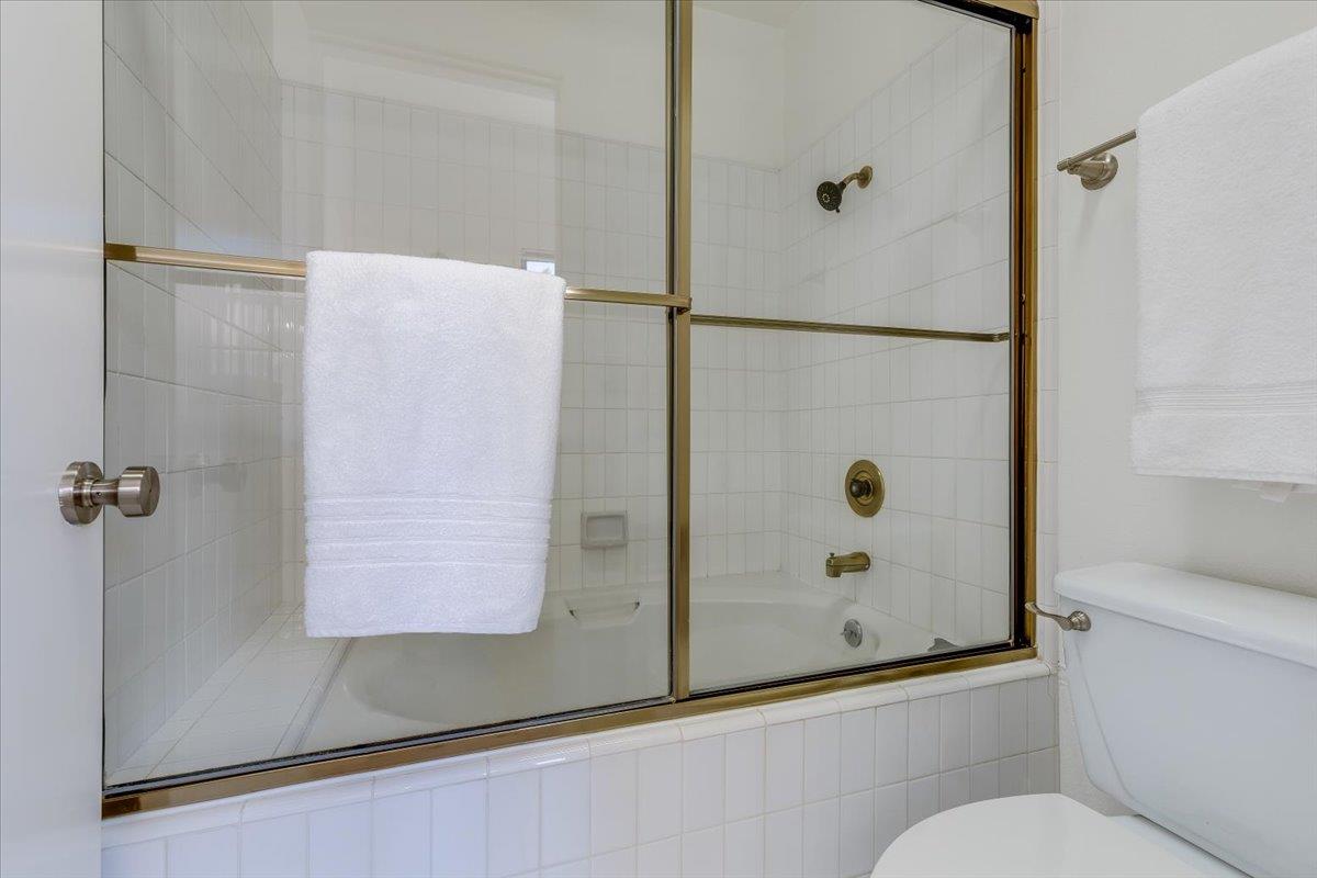 773 Loma Verde Avenue A