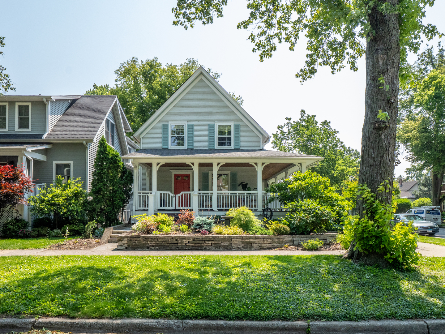 800 Belleforte Avenue