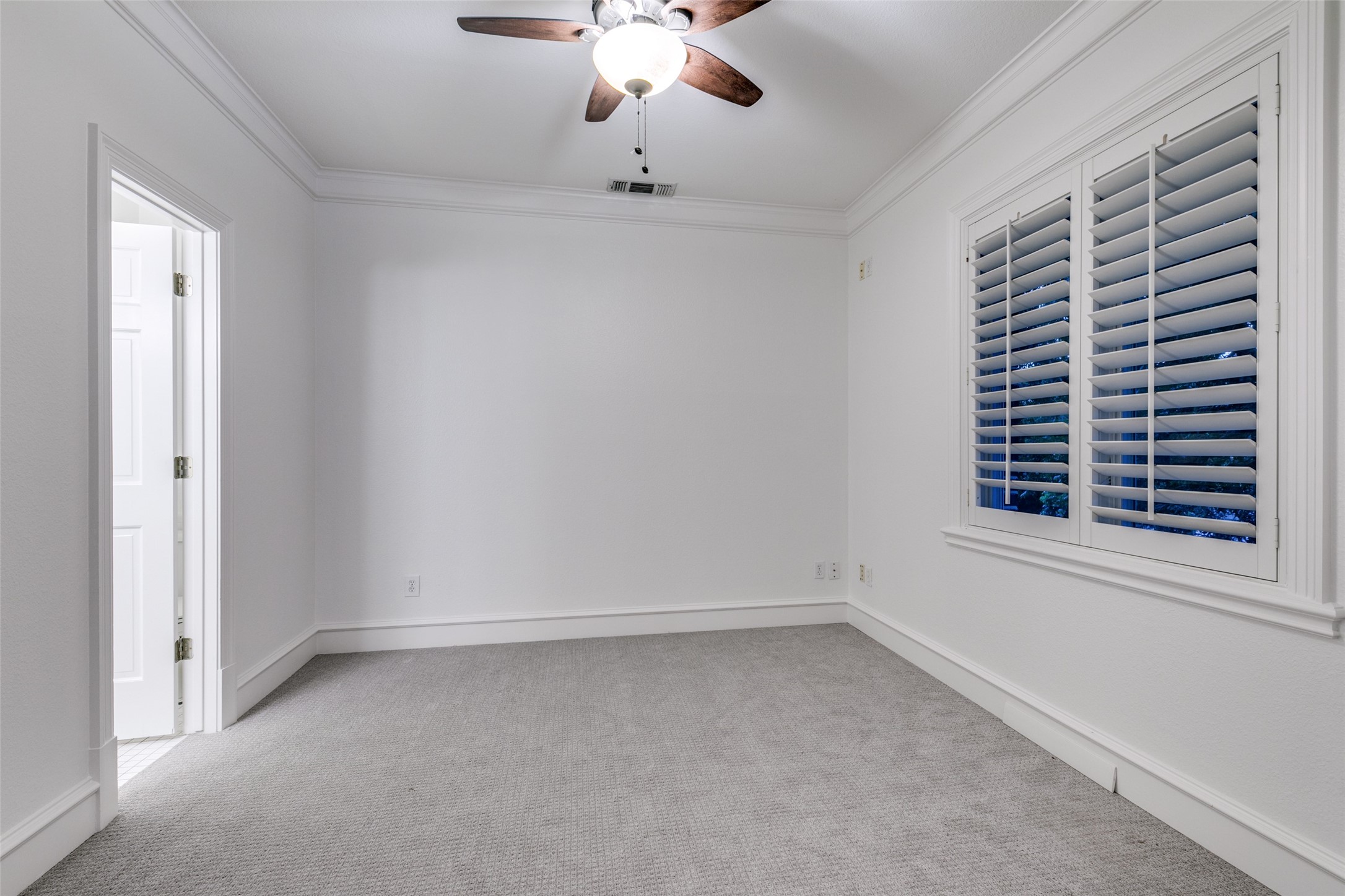 2909 Fondren Drive