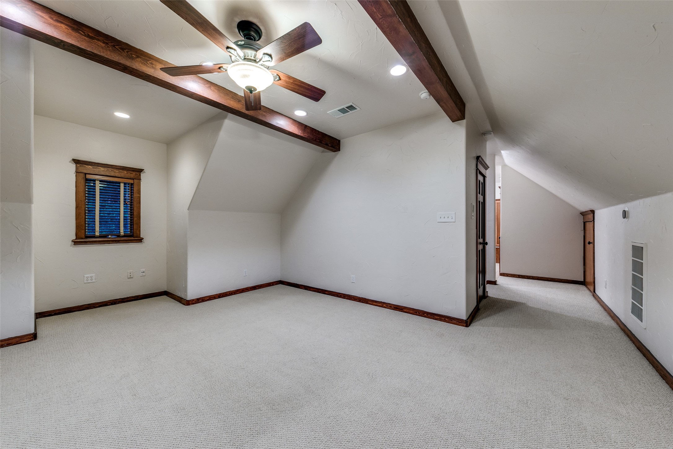 2909 Fondren Drive