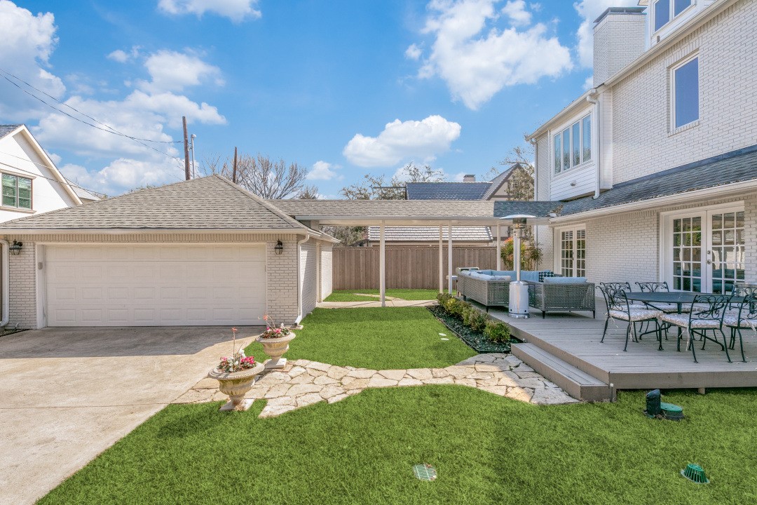 3632 Lovers Lane