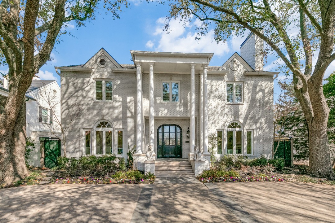 3632 Lovers Lane