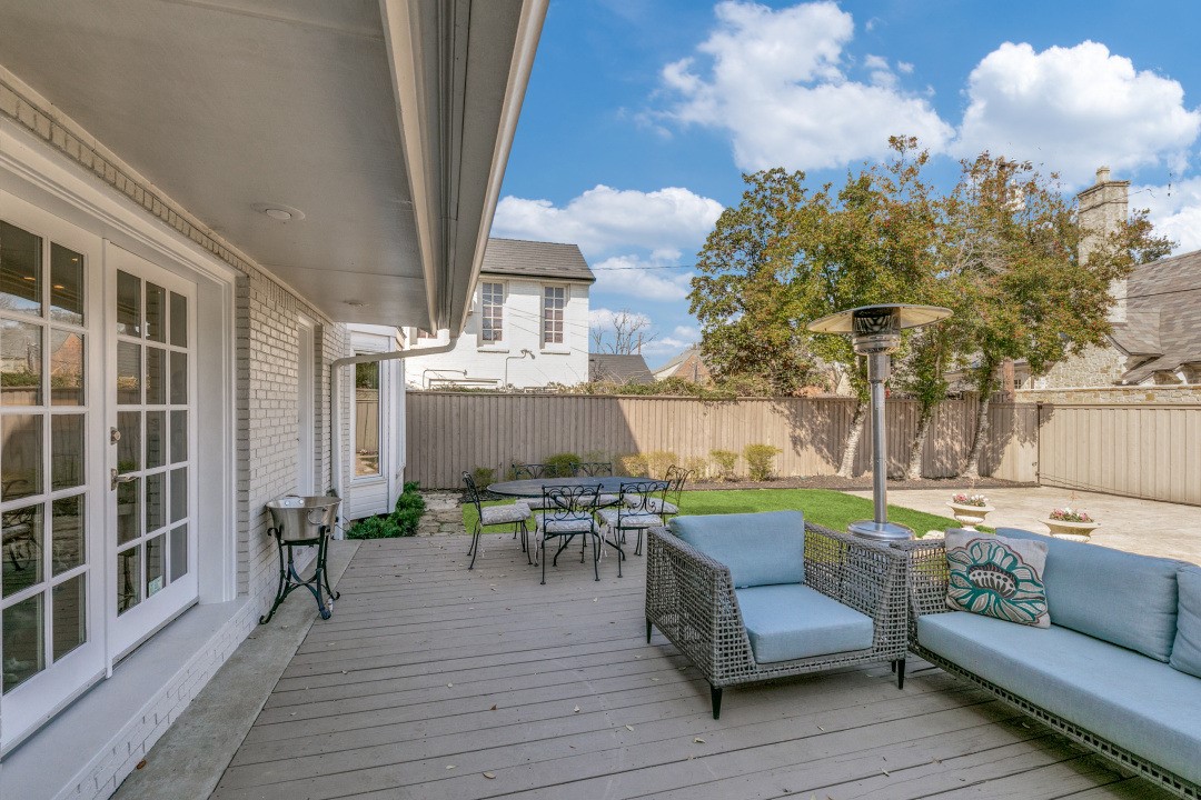 3632 Lovers Lane