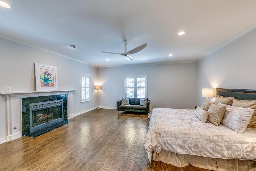 3632 Lovers Lane