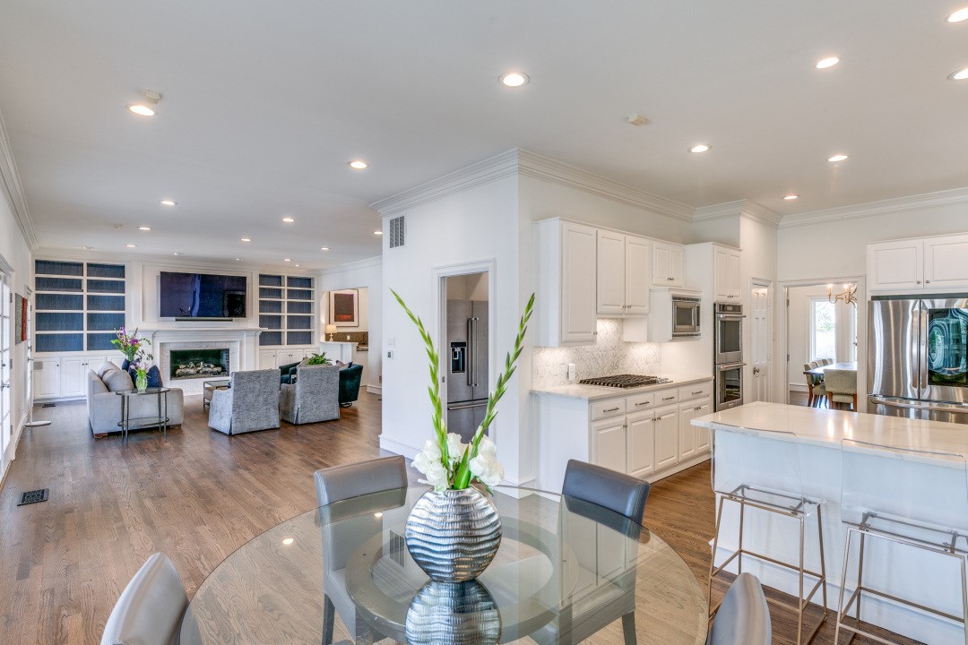 3632 Lovers Lane
