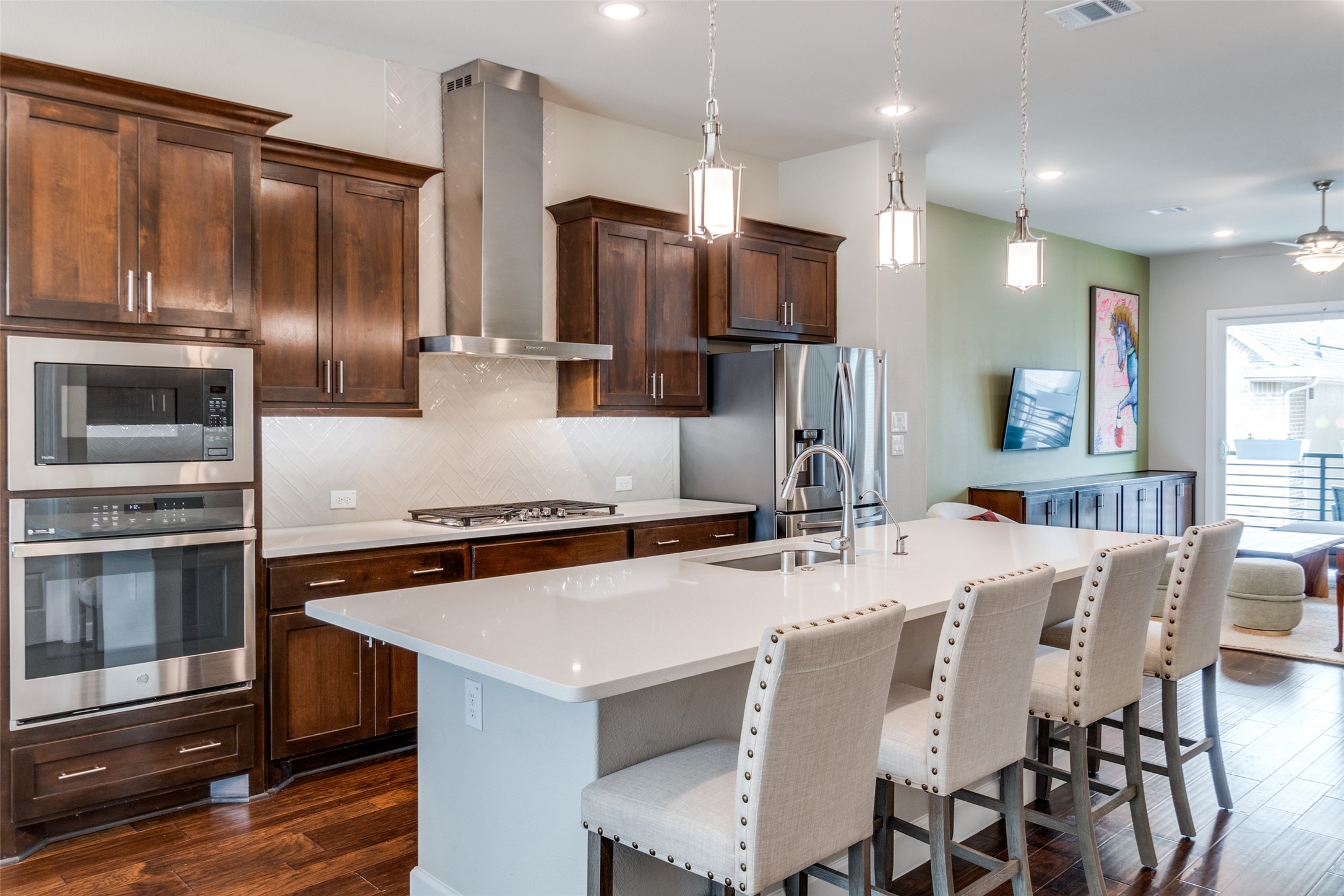 8233 Laflin Lane