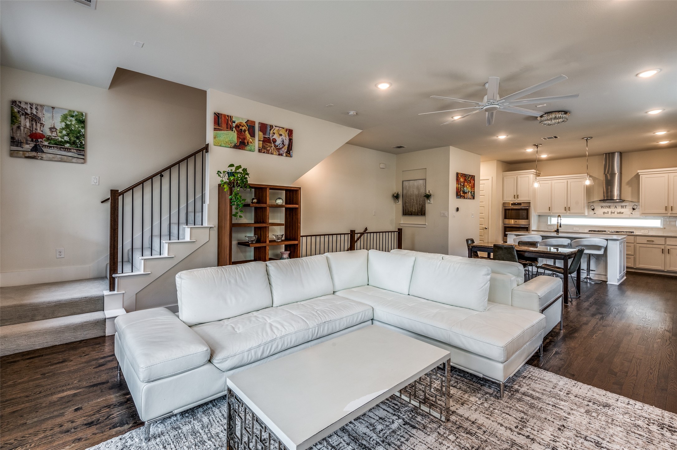 8203 Laflin Lane
