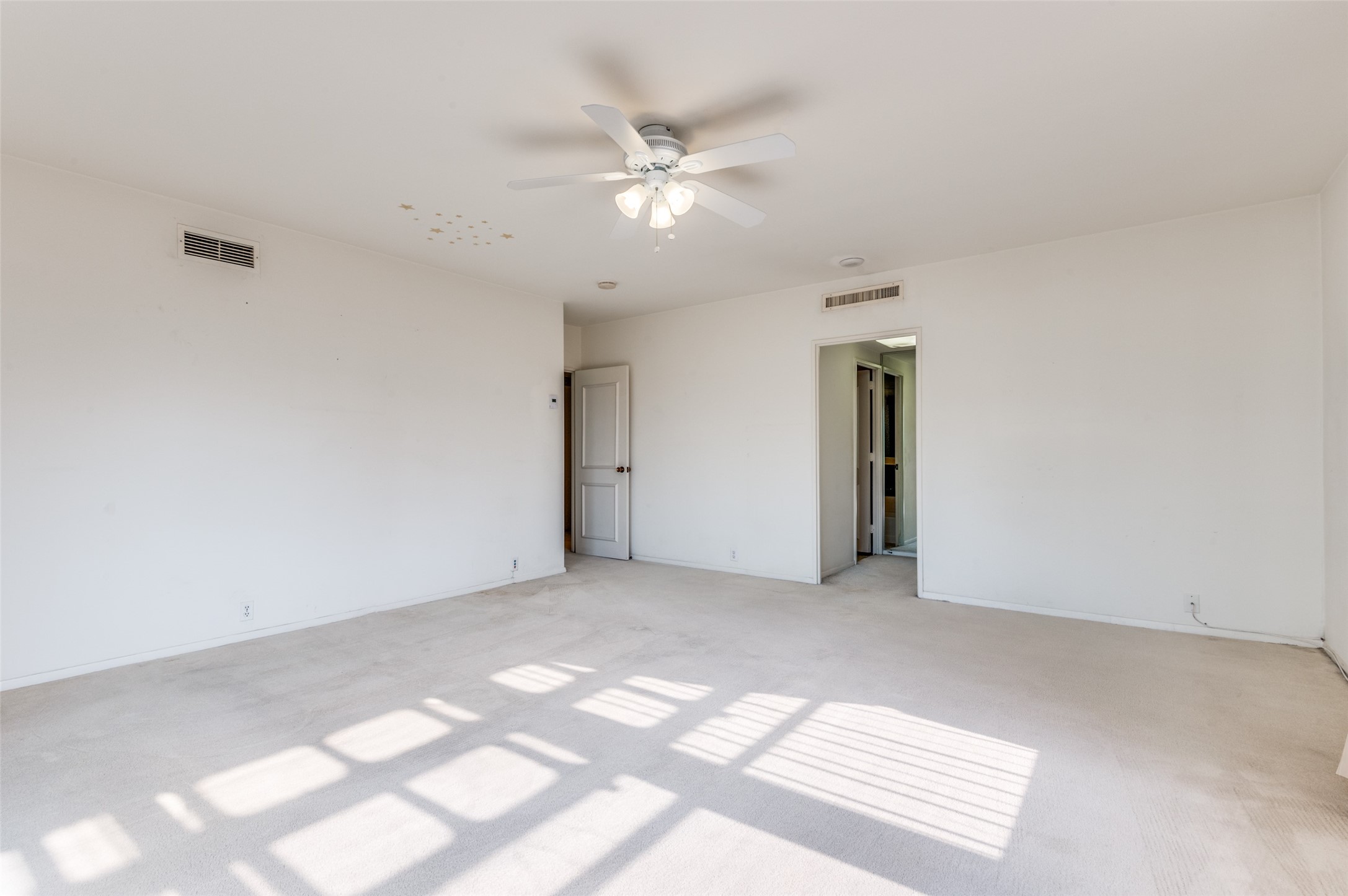 3525 Turtle Creek Boulevard 4A