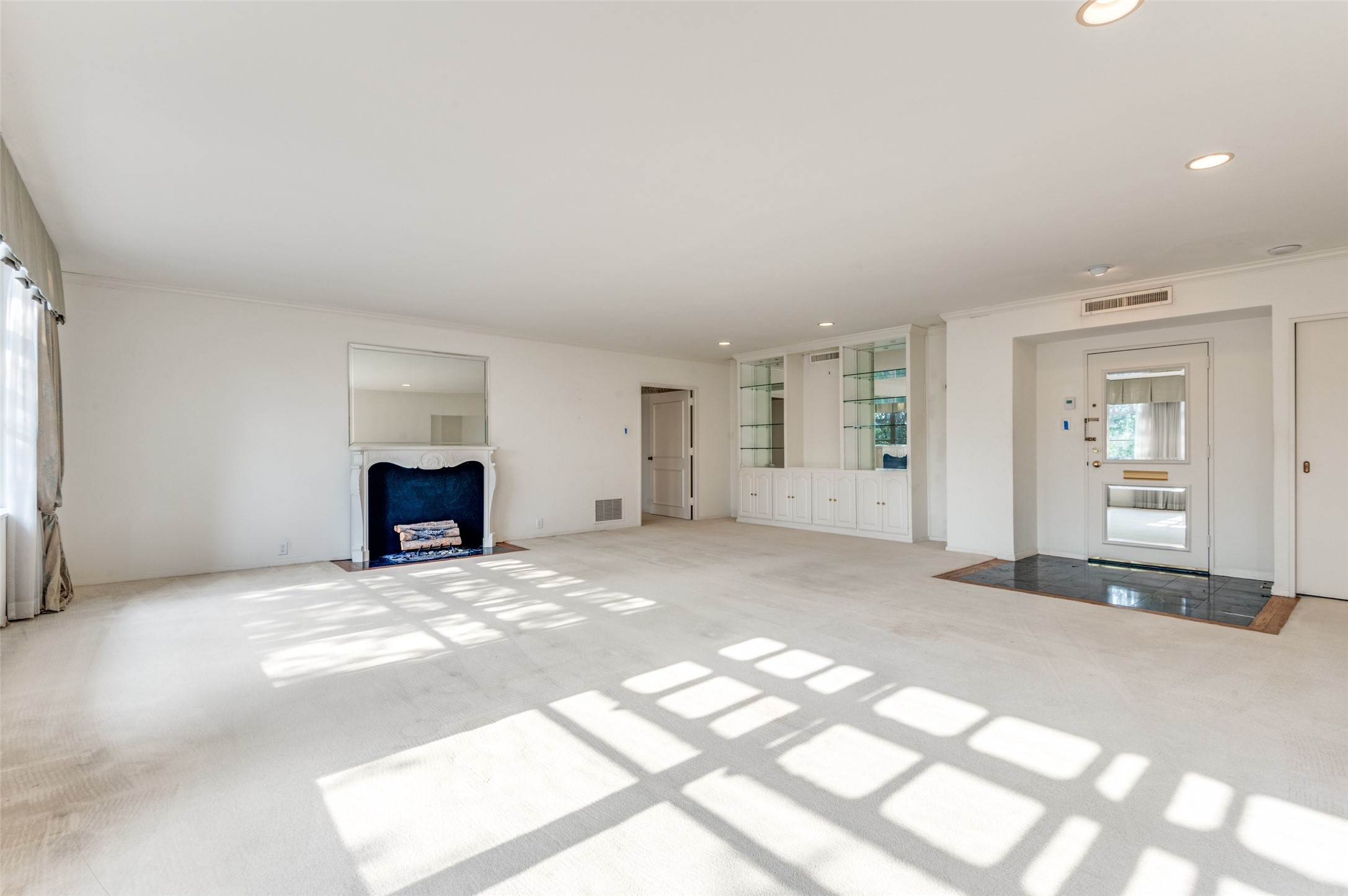 3525 Turtle Creek Boulevard 4A