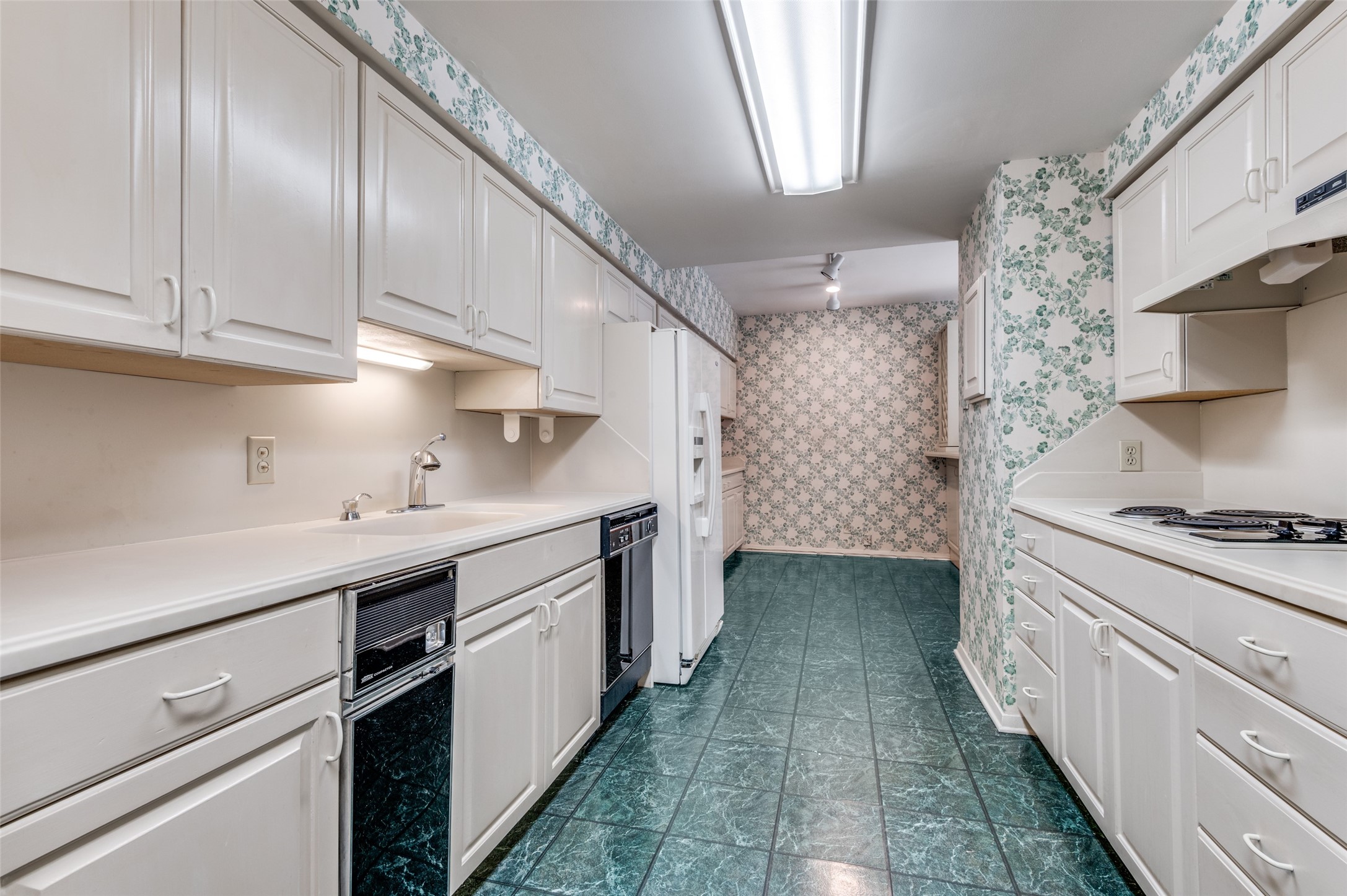 3525 Turtle Creek Boulevard 4A