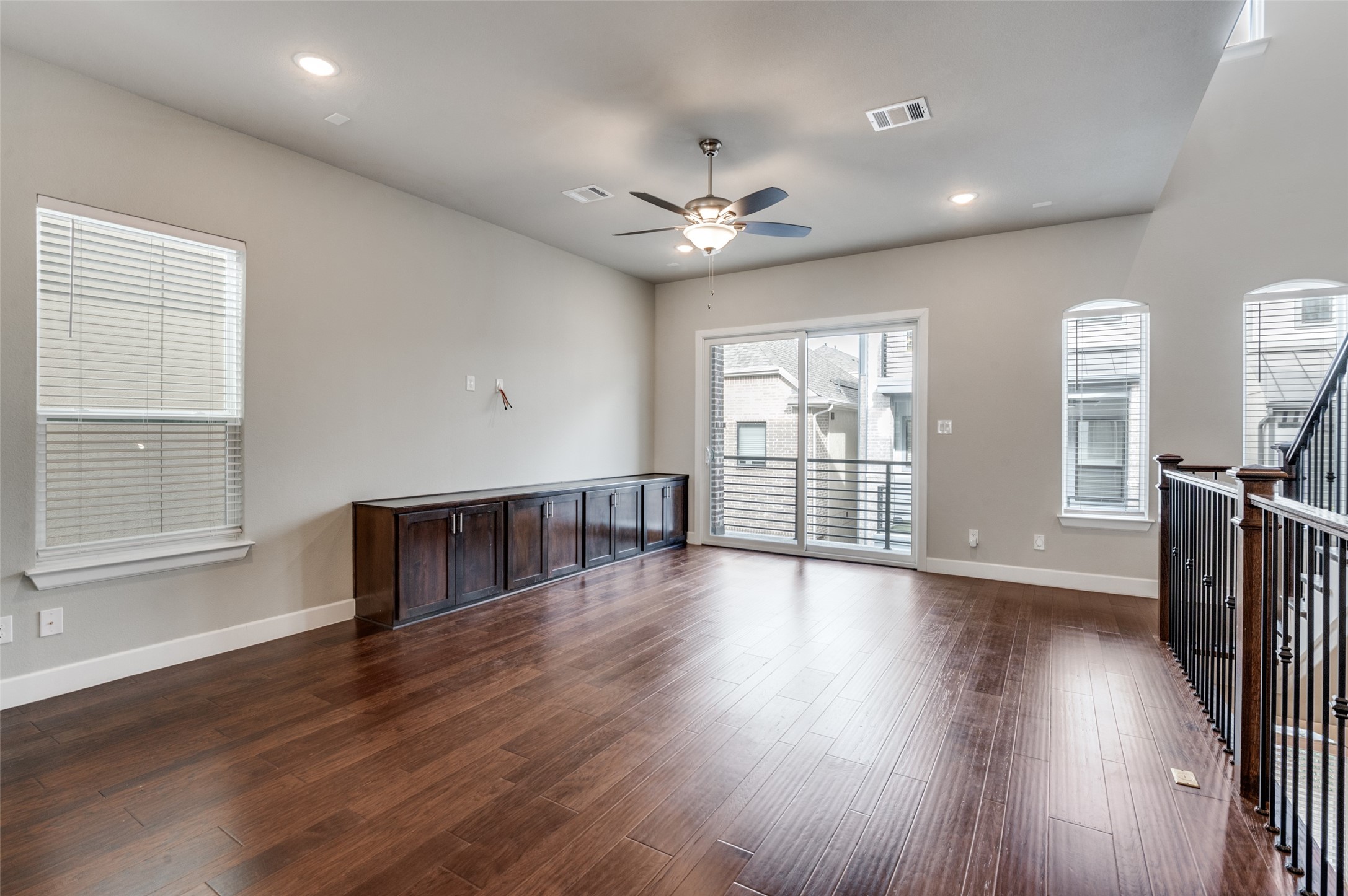 8233 Laflin Lane