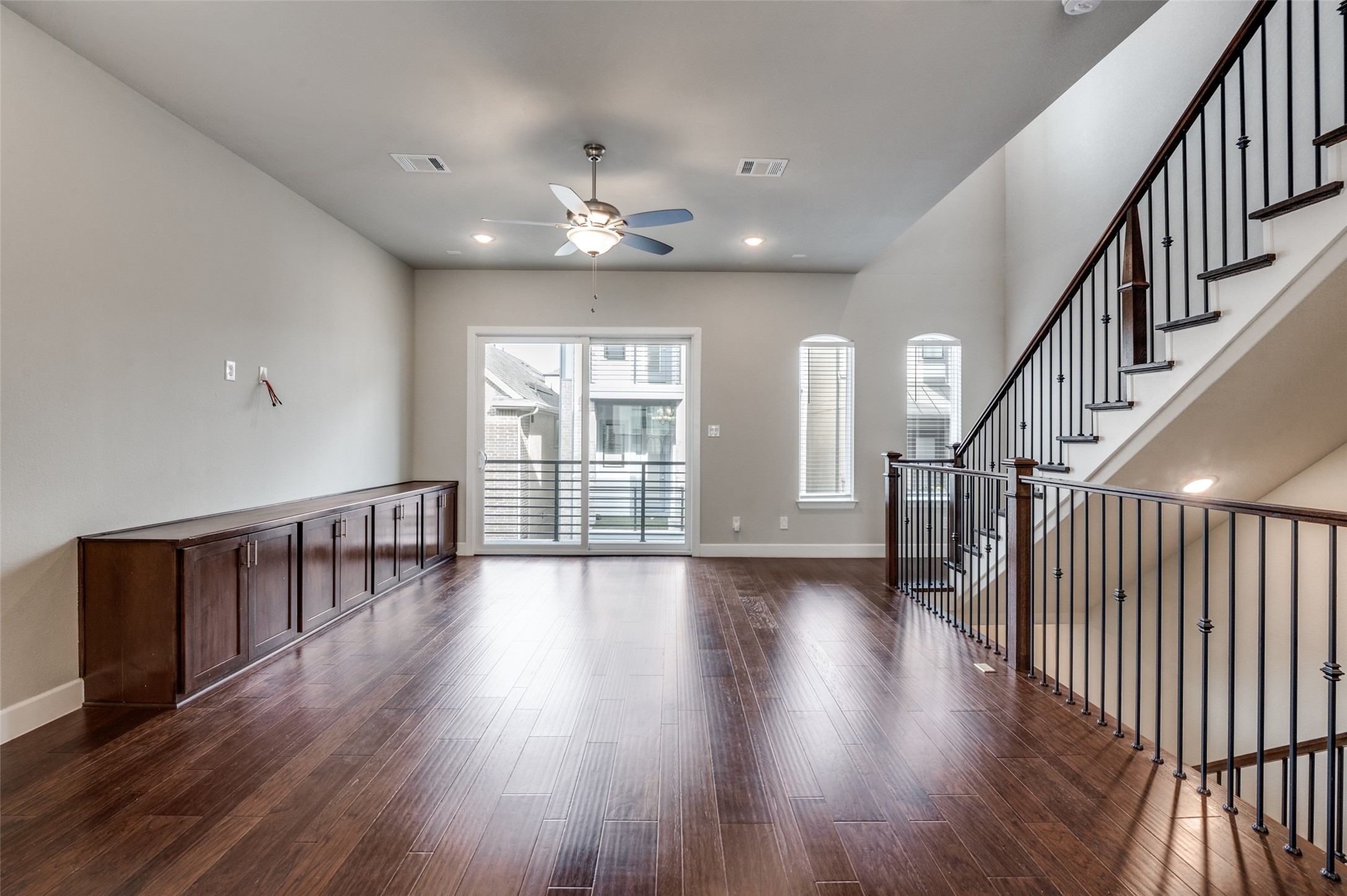 8233 Laflin Lane