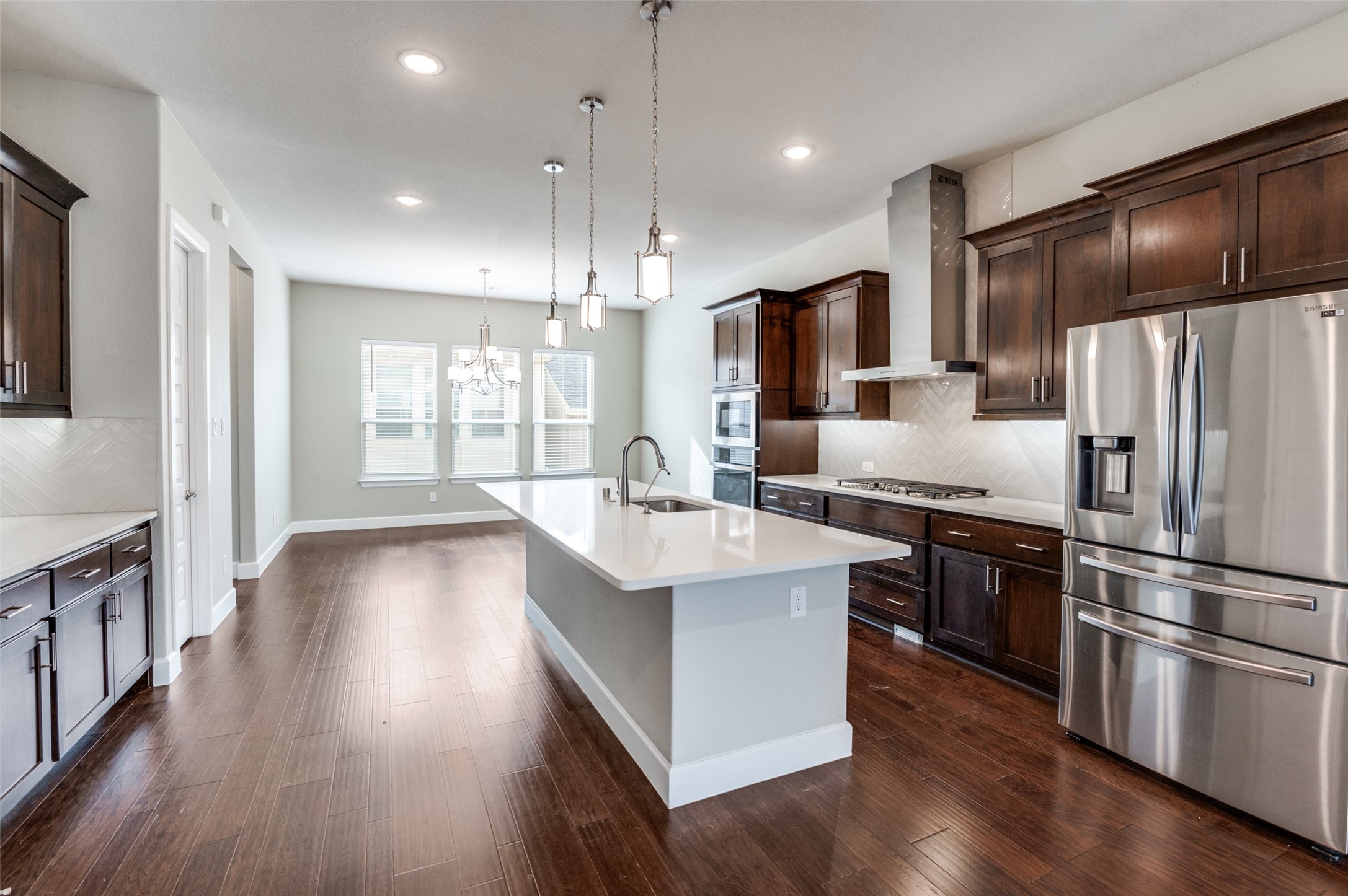 8233 Laflin Lane