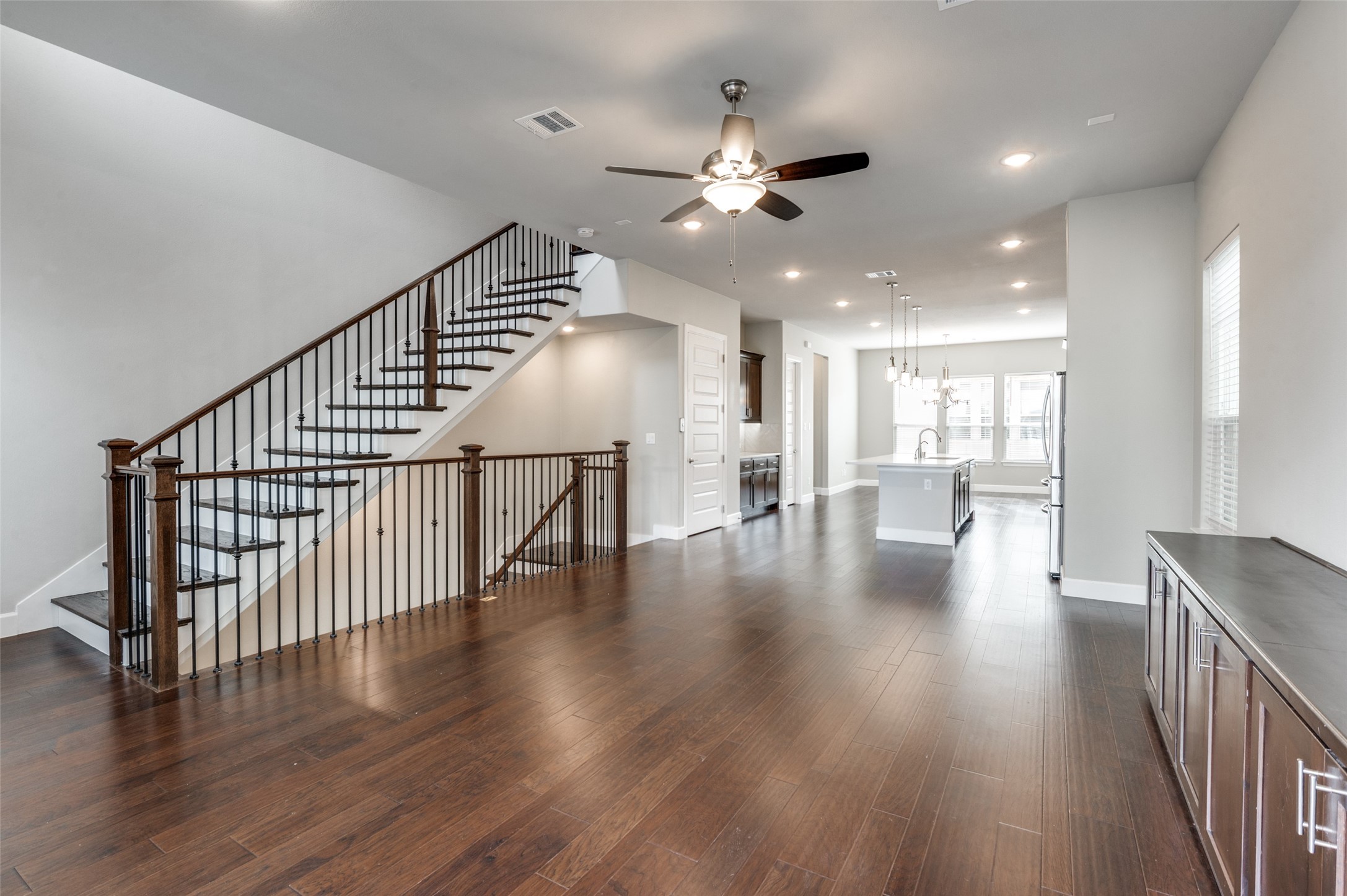 8233 Laflin Lane