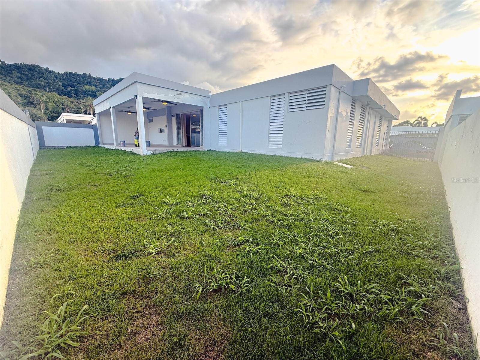 111 VILLA FRANCA