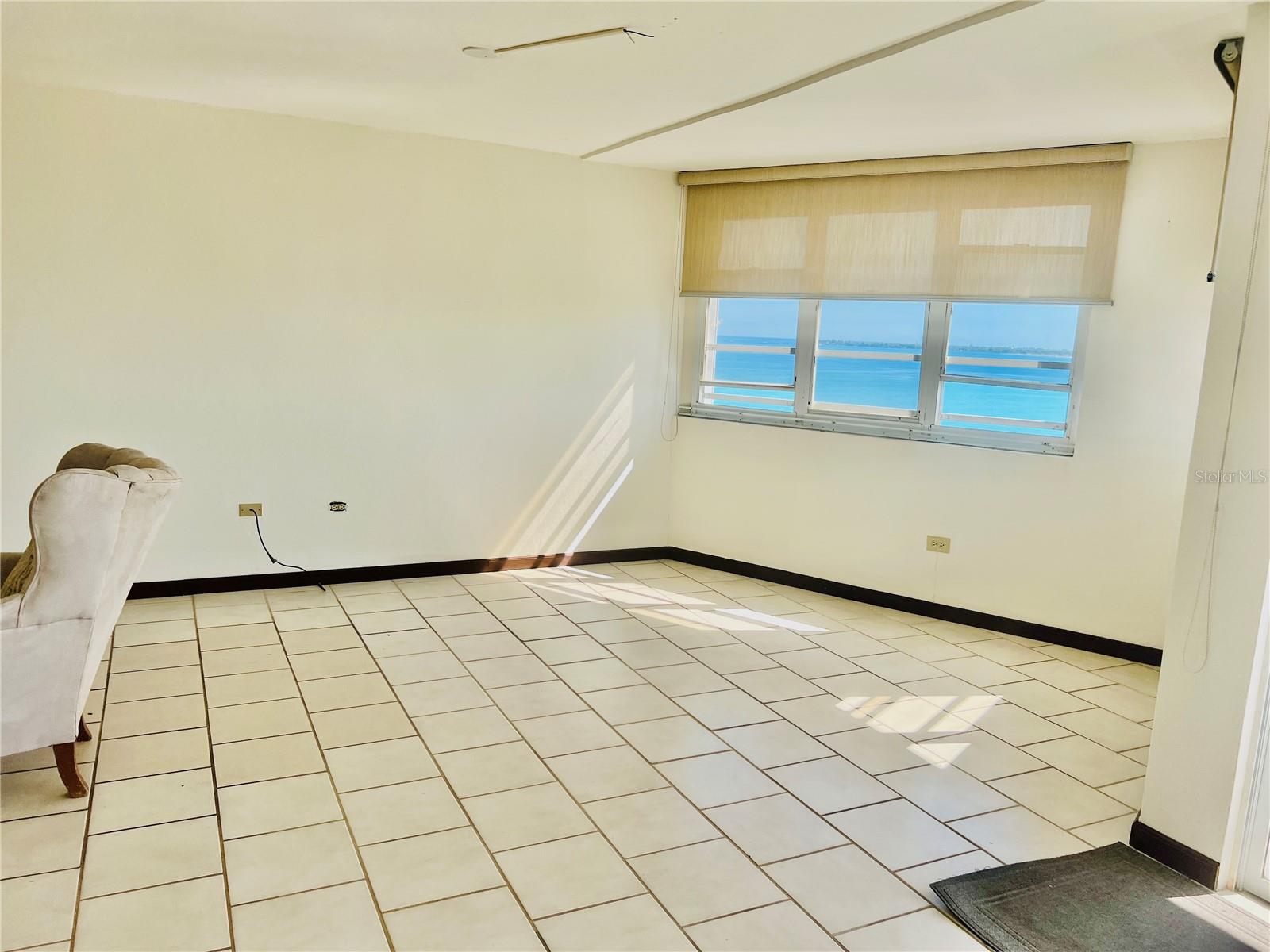 3205 ISLA VERDE AVE #1308