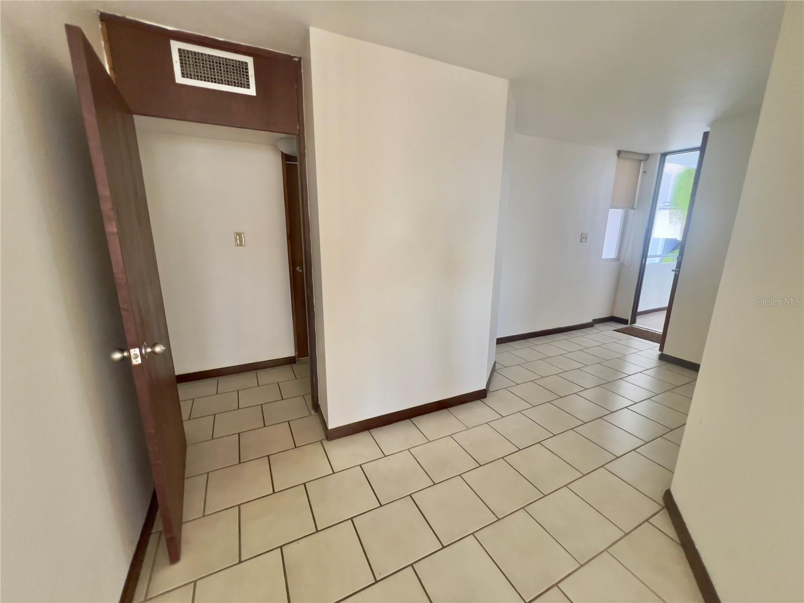 3205 ISLA VERDE AVE #1308