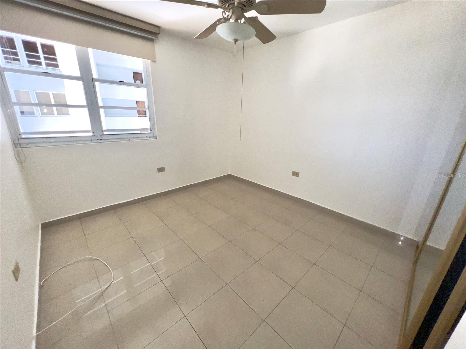 3205 ISLA VERDE AVE #1308