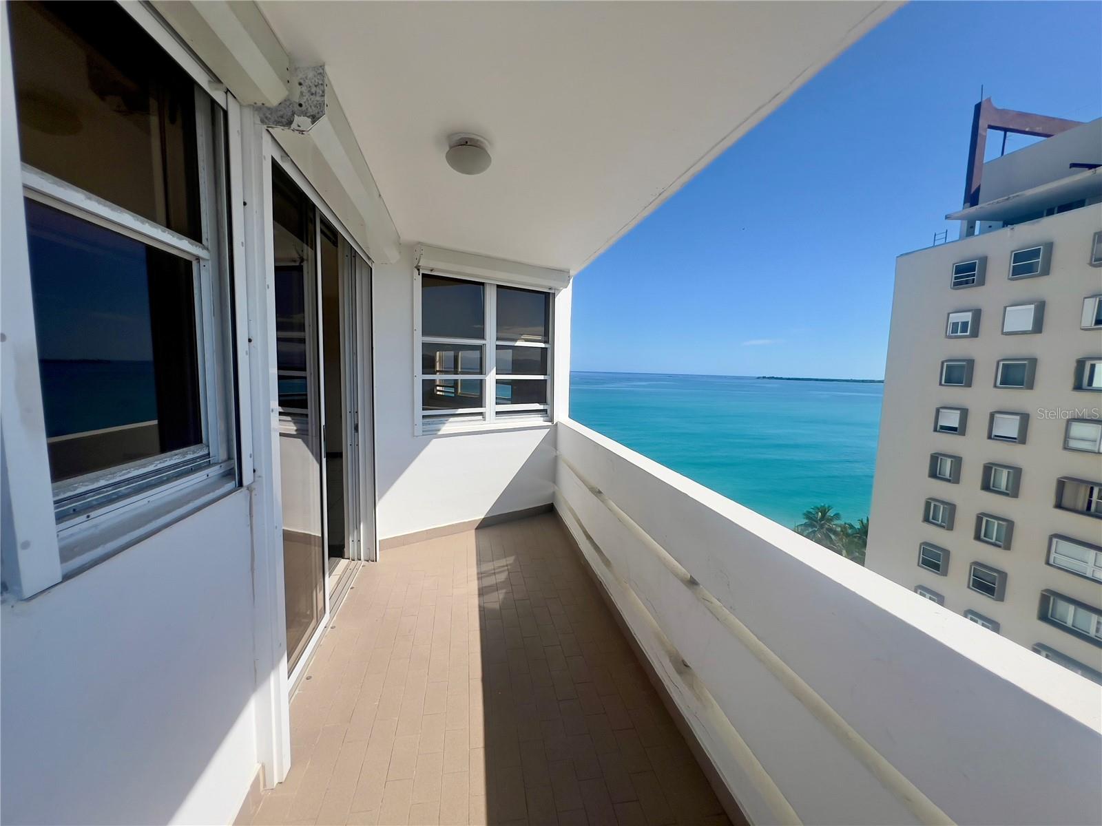 3205 ISLA VERDE AVE #1308