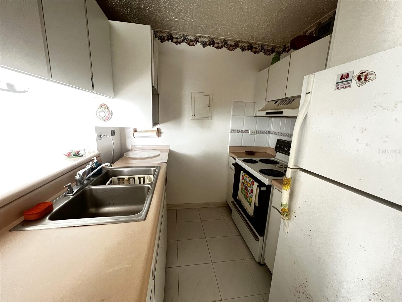 5347 AV. ISLA VERDE #1214