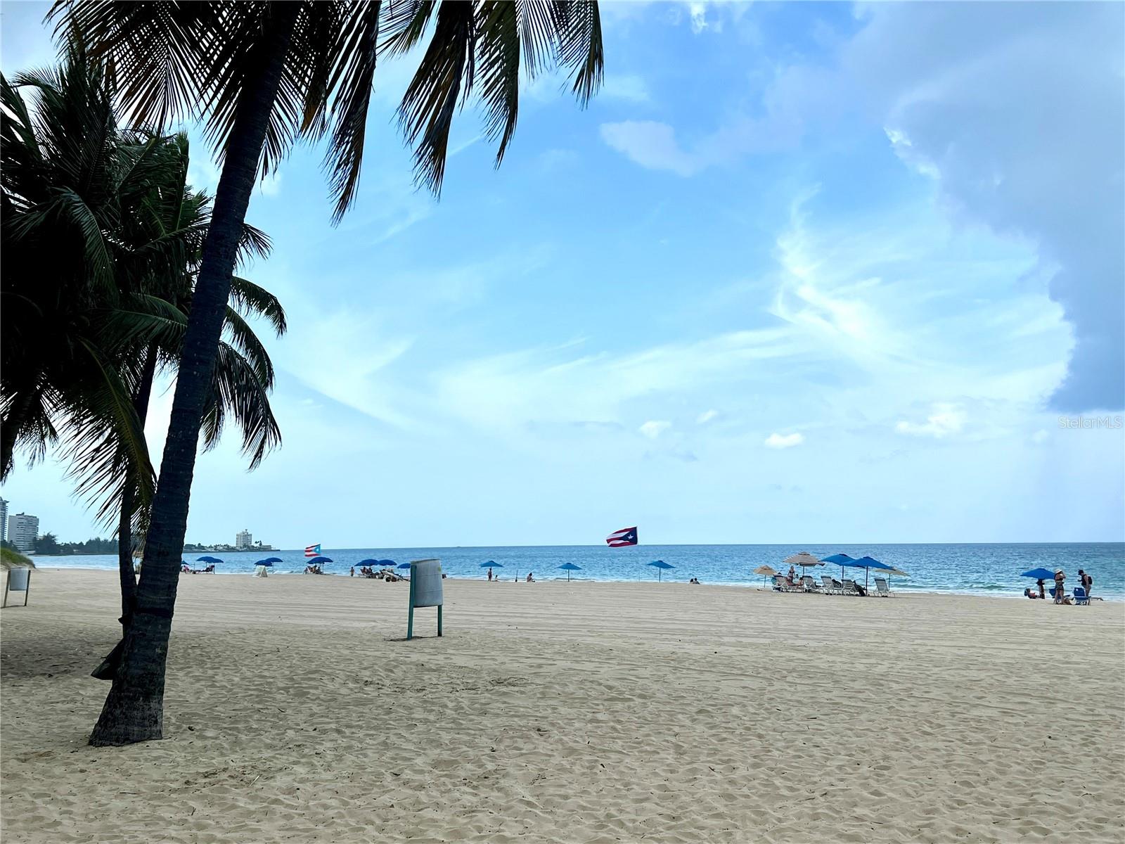 5347 AV. ISLA VERDE #1214