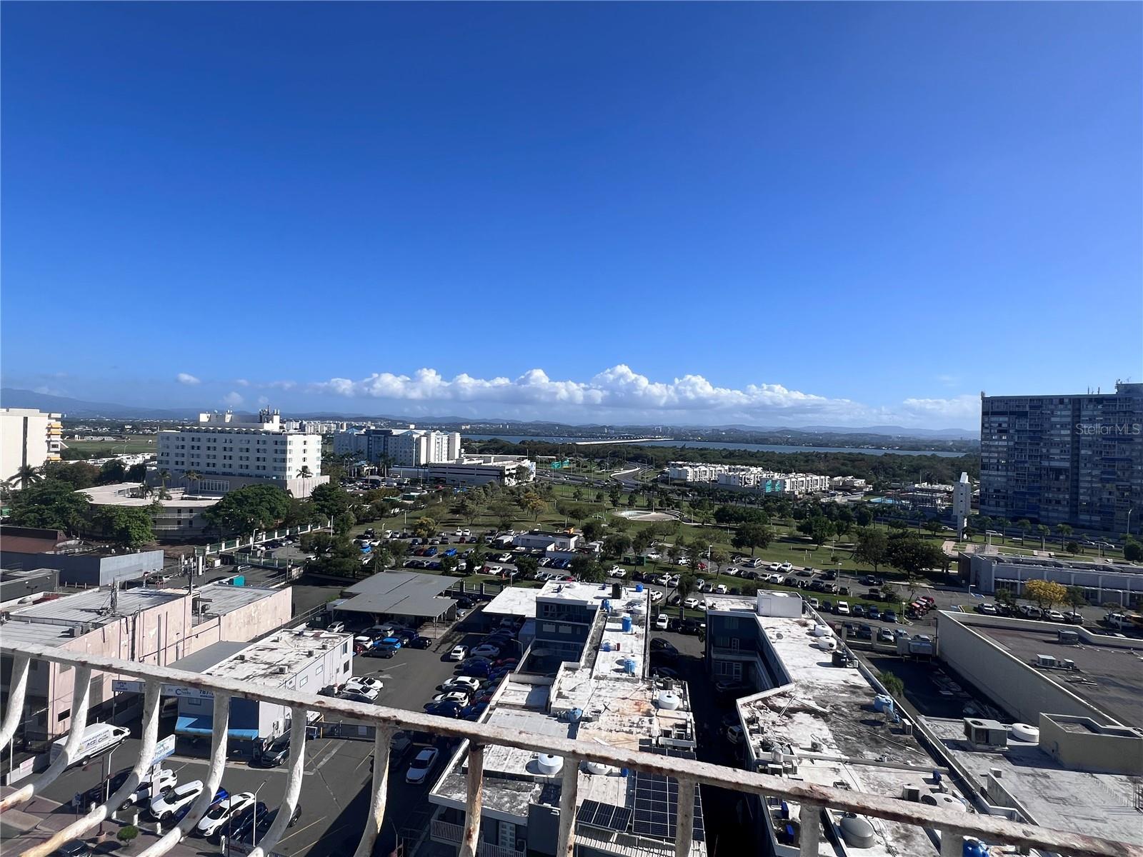 5347 AV. ISLA VERDE #1214
