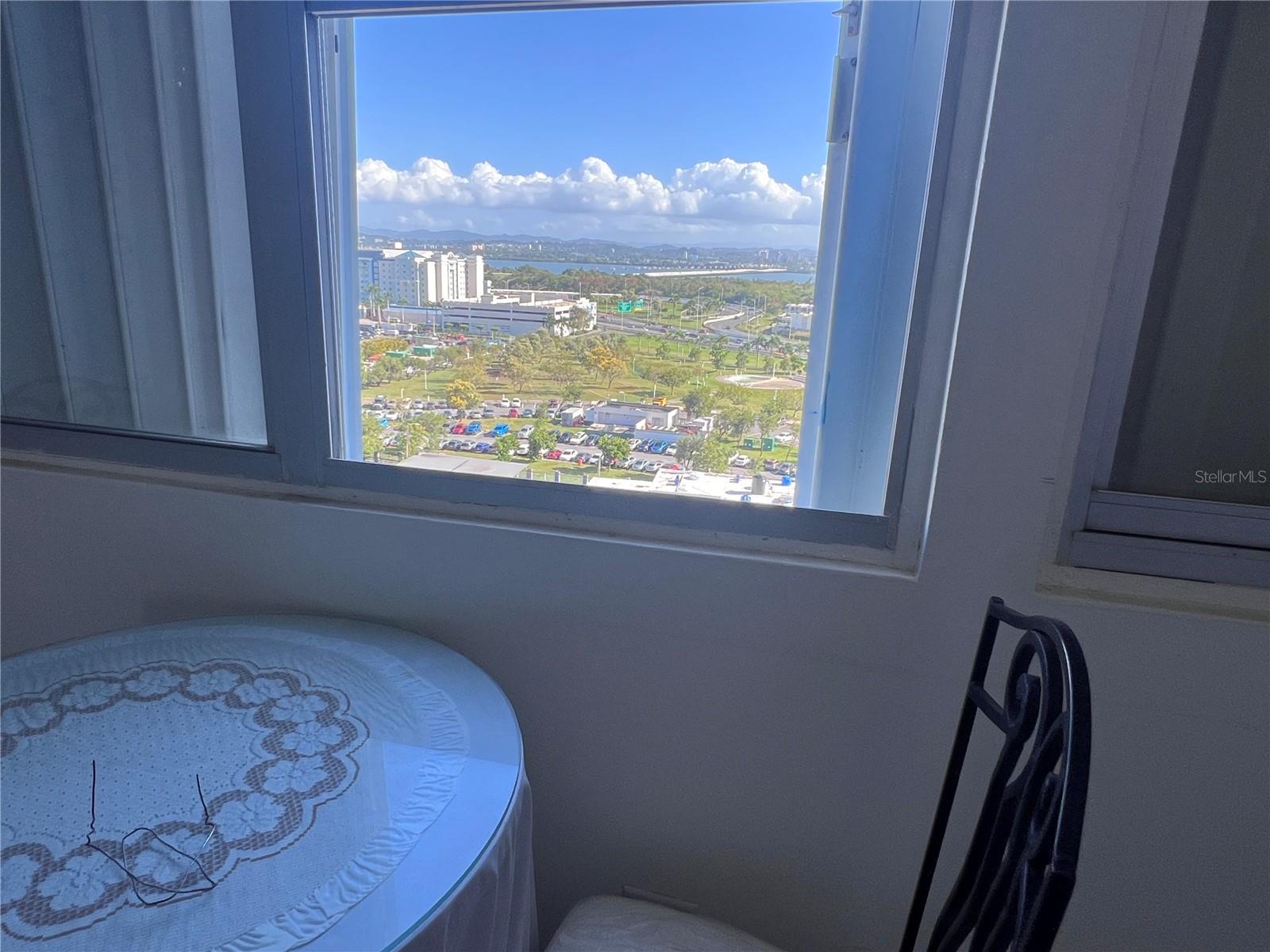 5347 AV. ISLA VERDE #1214