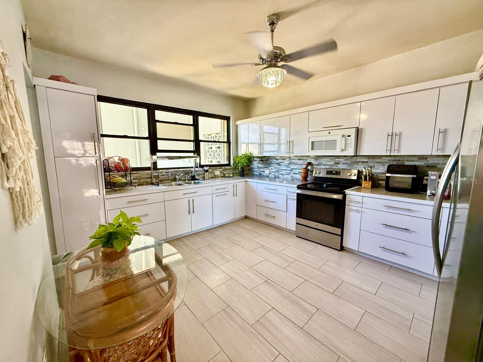 267 SAN JORGE AVE. #9A