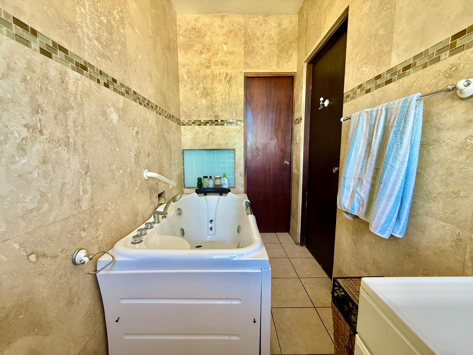 267 SAN JORGE AVE. #9A