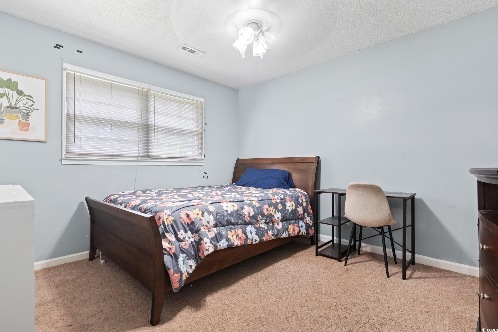 5675 Dogwood Circle