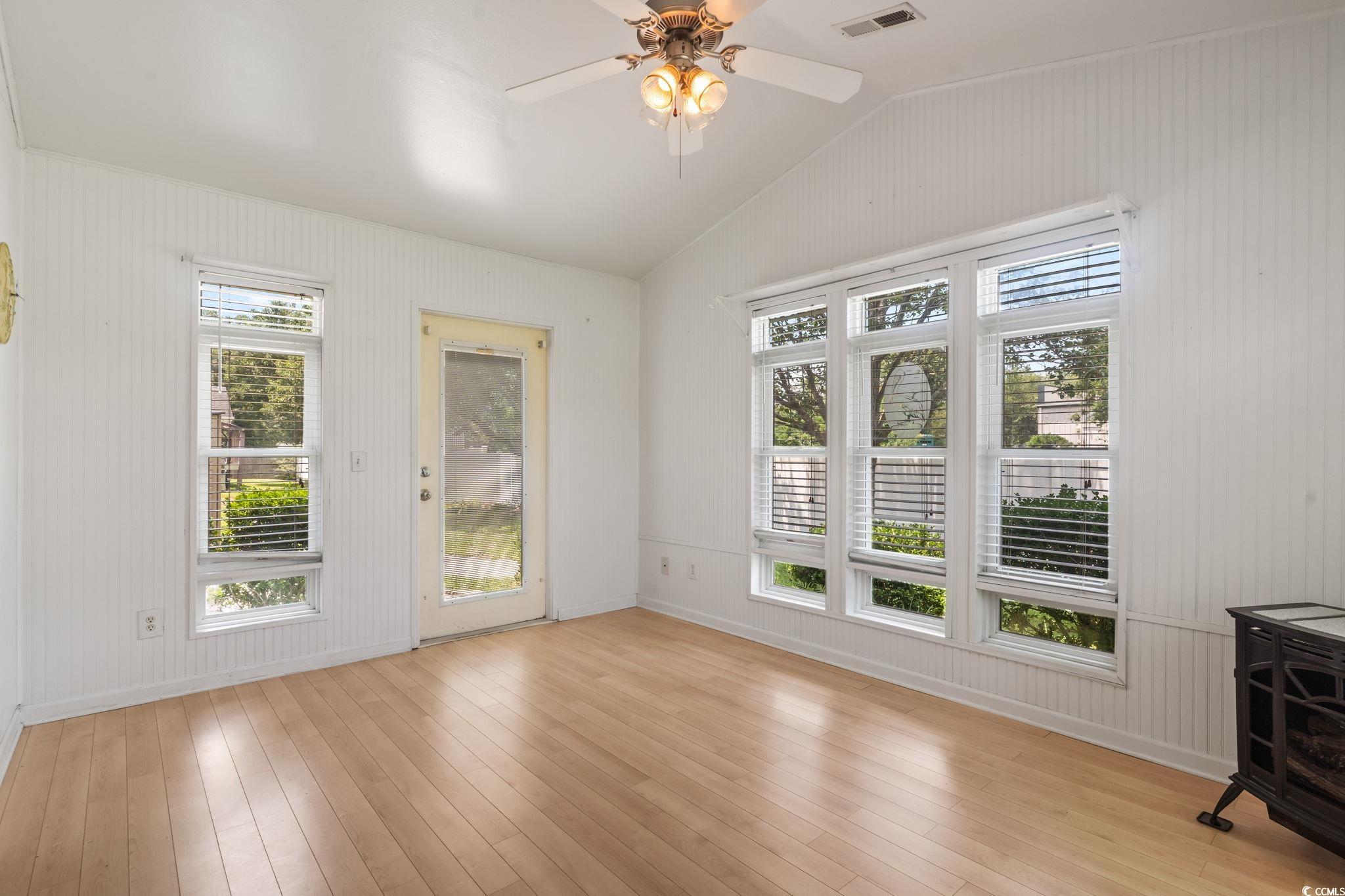 212 Silverbelle Blvd.