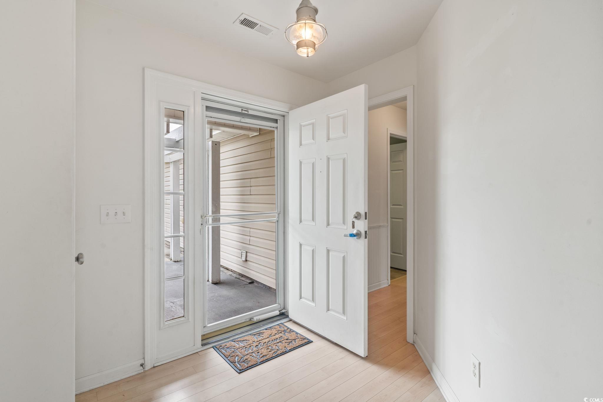 212 Silverbelle Blvd.