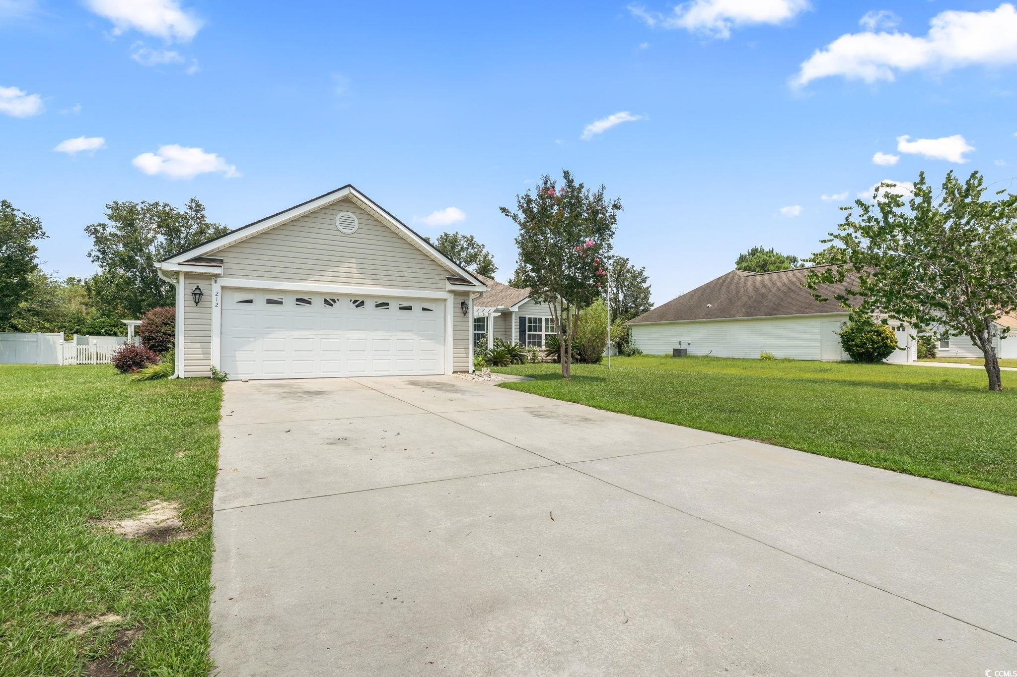212 Silverbelle Blvd.