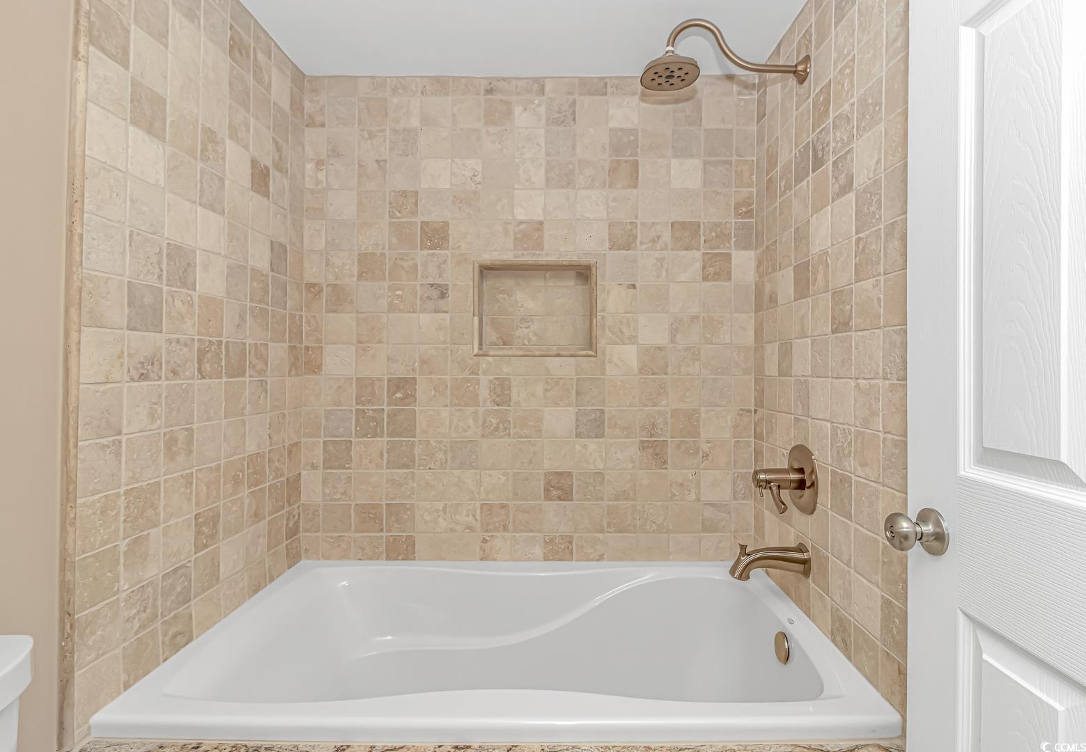 10100 Beach Club Dr. Unit: 10C