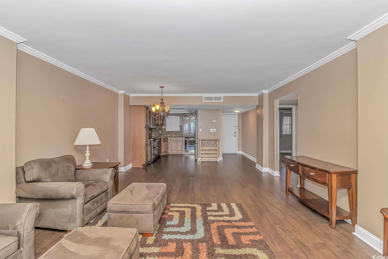 10100 Beach Club Dr. Unit: 10C