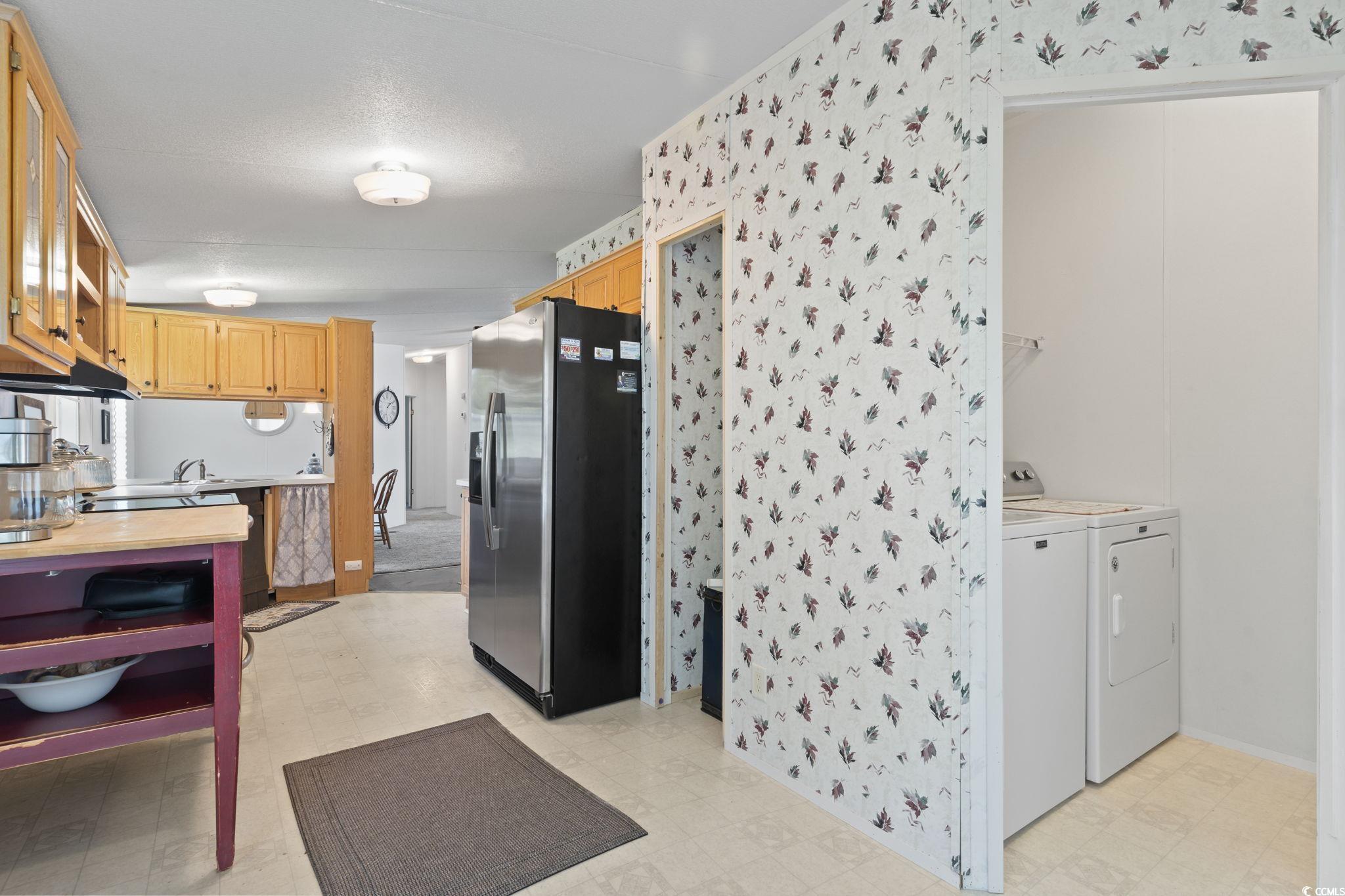 1064 Palm Dr.