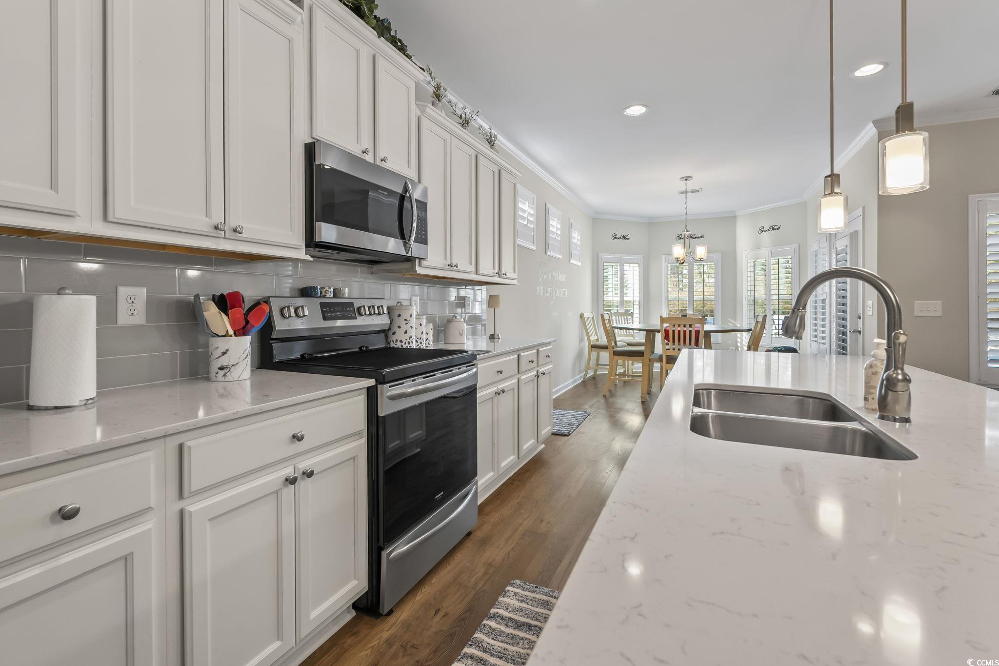 206 Astoria Park Loop