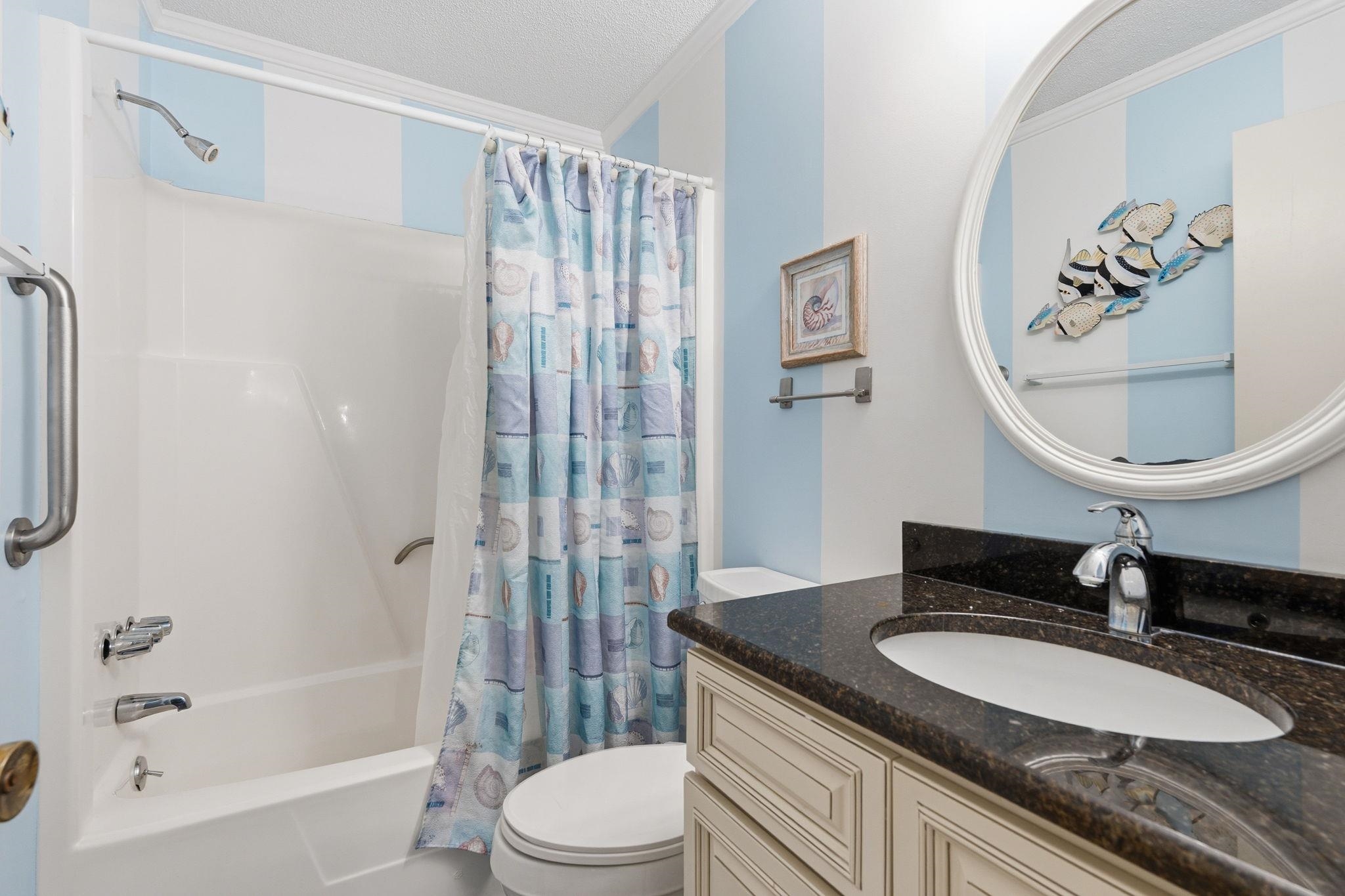 6000 N Ocean Blvd. Unit: 208