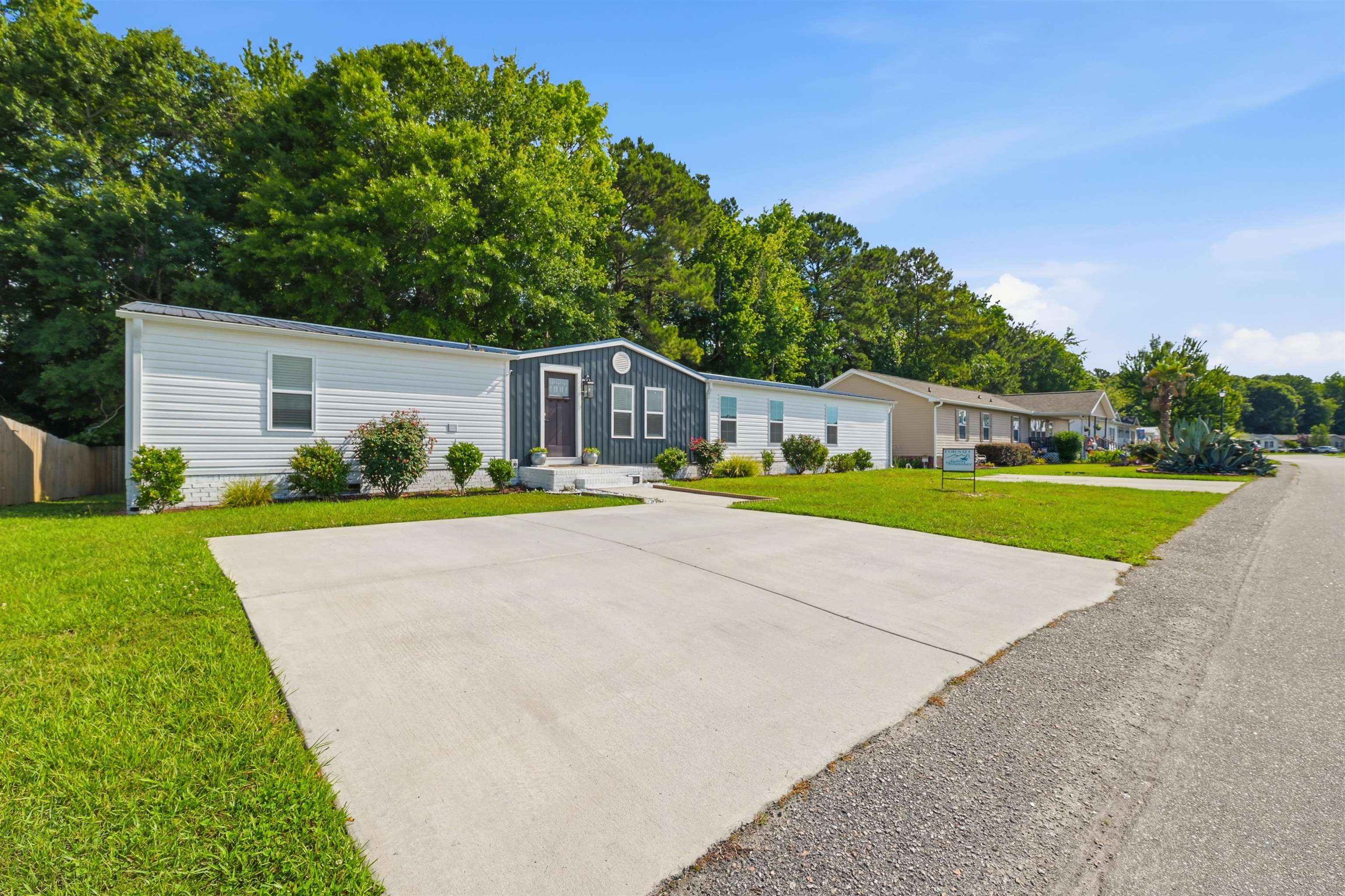 1037 Weslin Creek Dr.