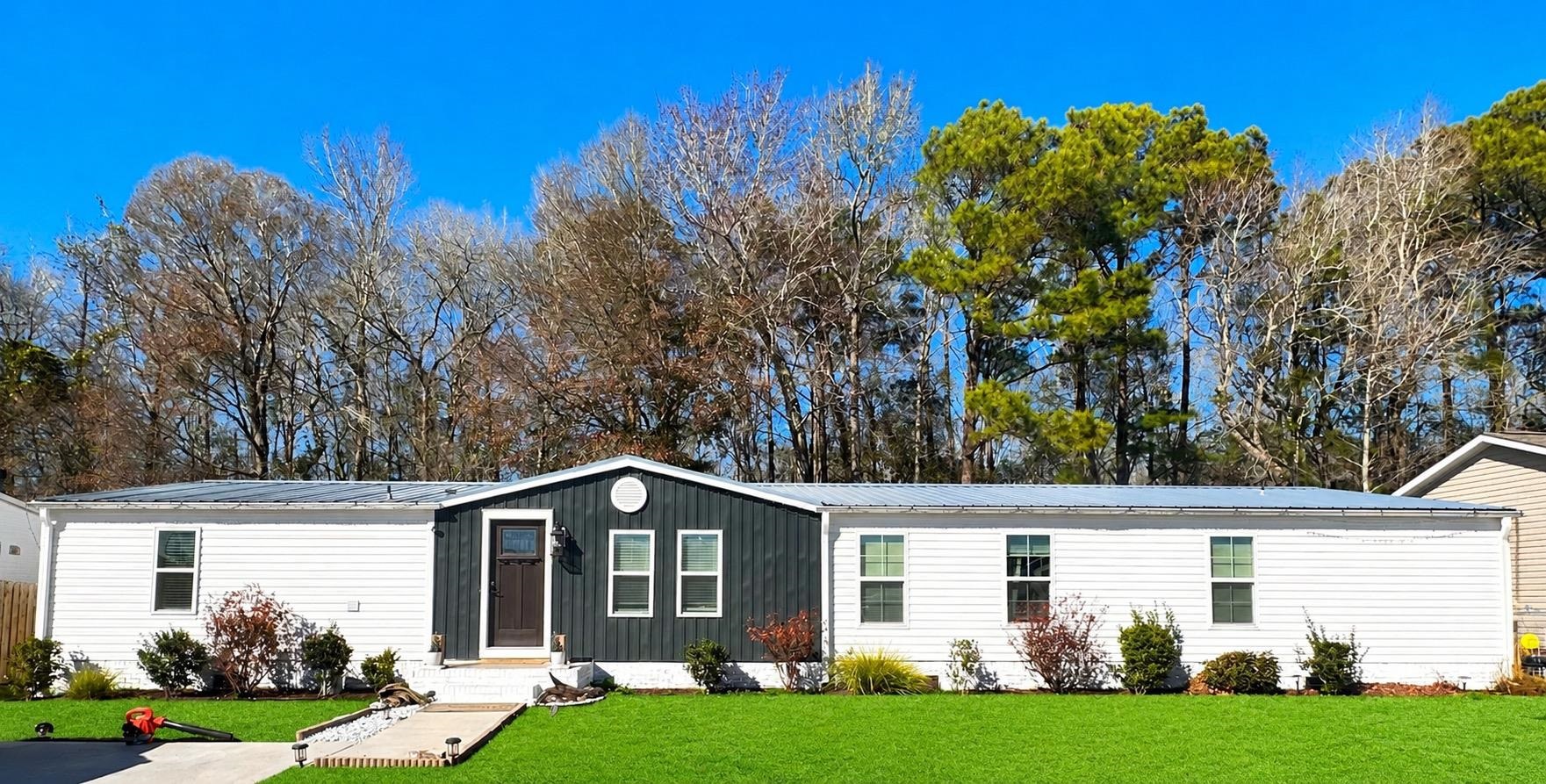 1037 Weslin Creek Dr.