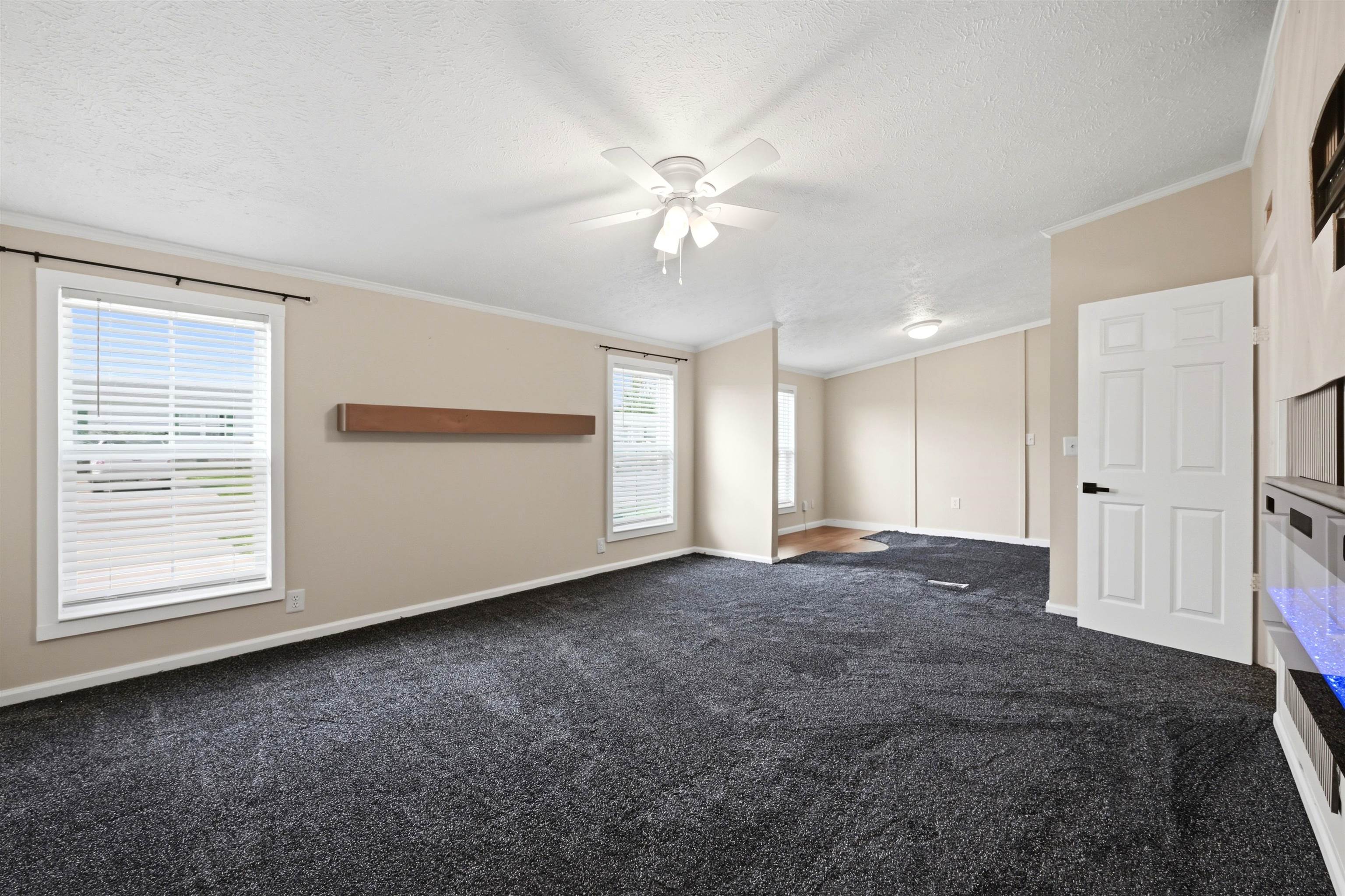 1037 Weslin Creek Dr.