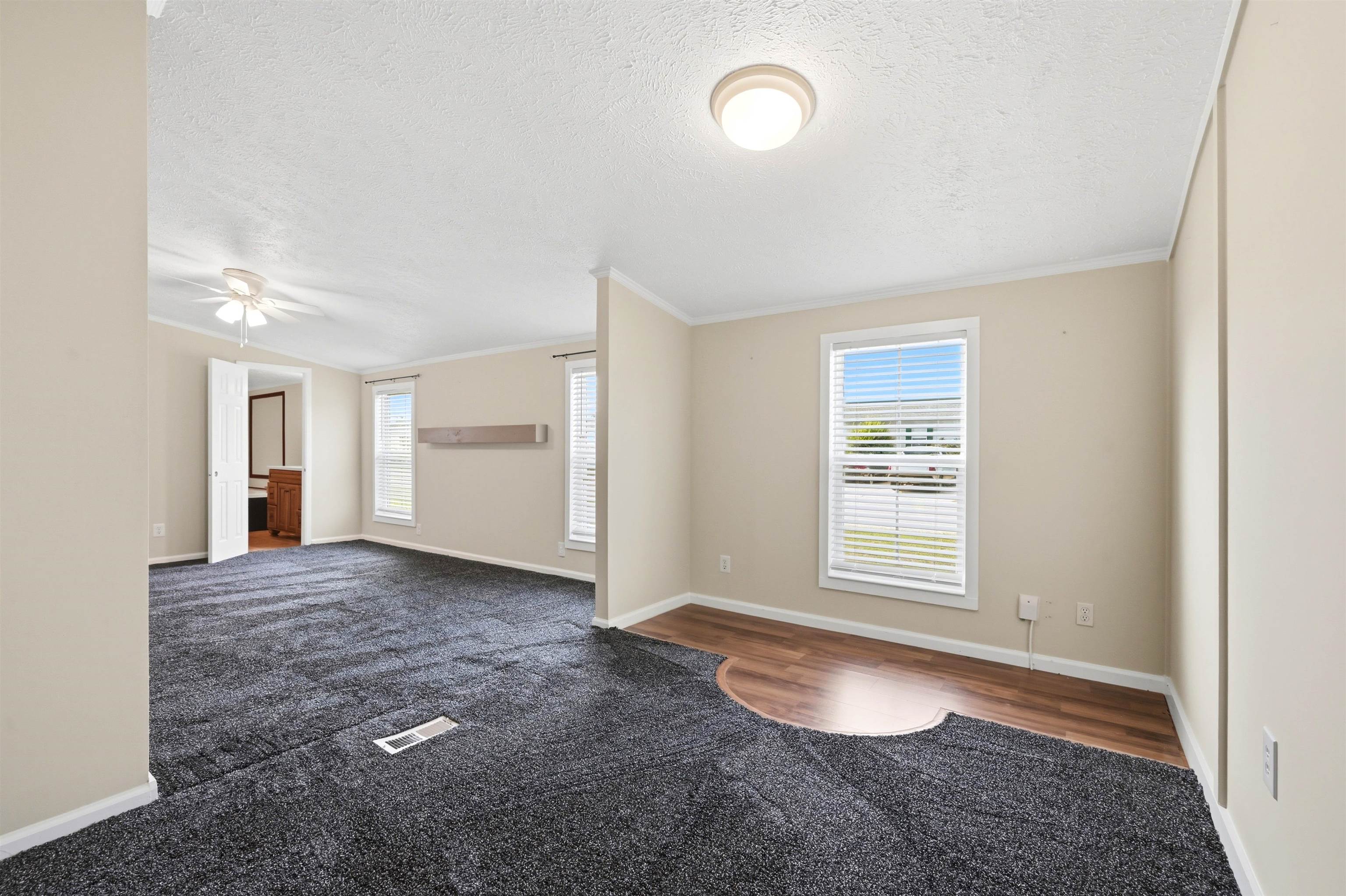 1037 Weslin Creek Dr.